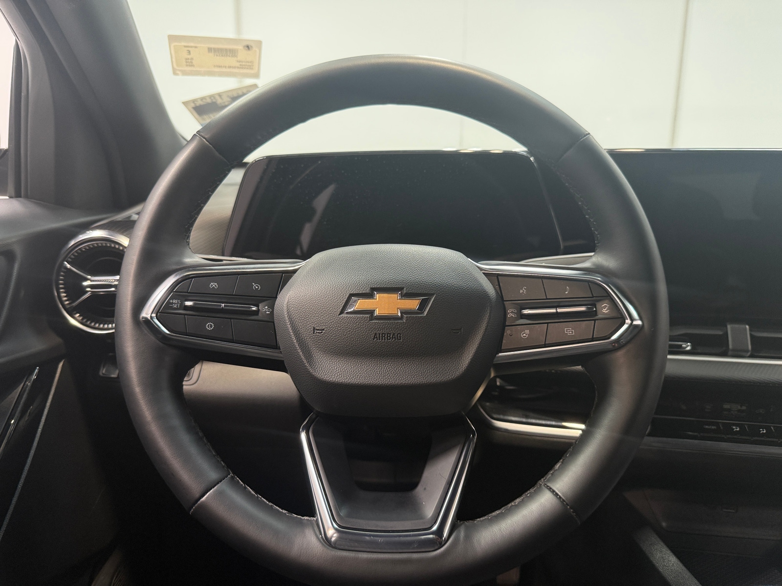 Thumbnail: 2025 Chevrolet Equinox - 5