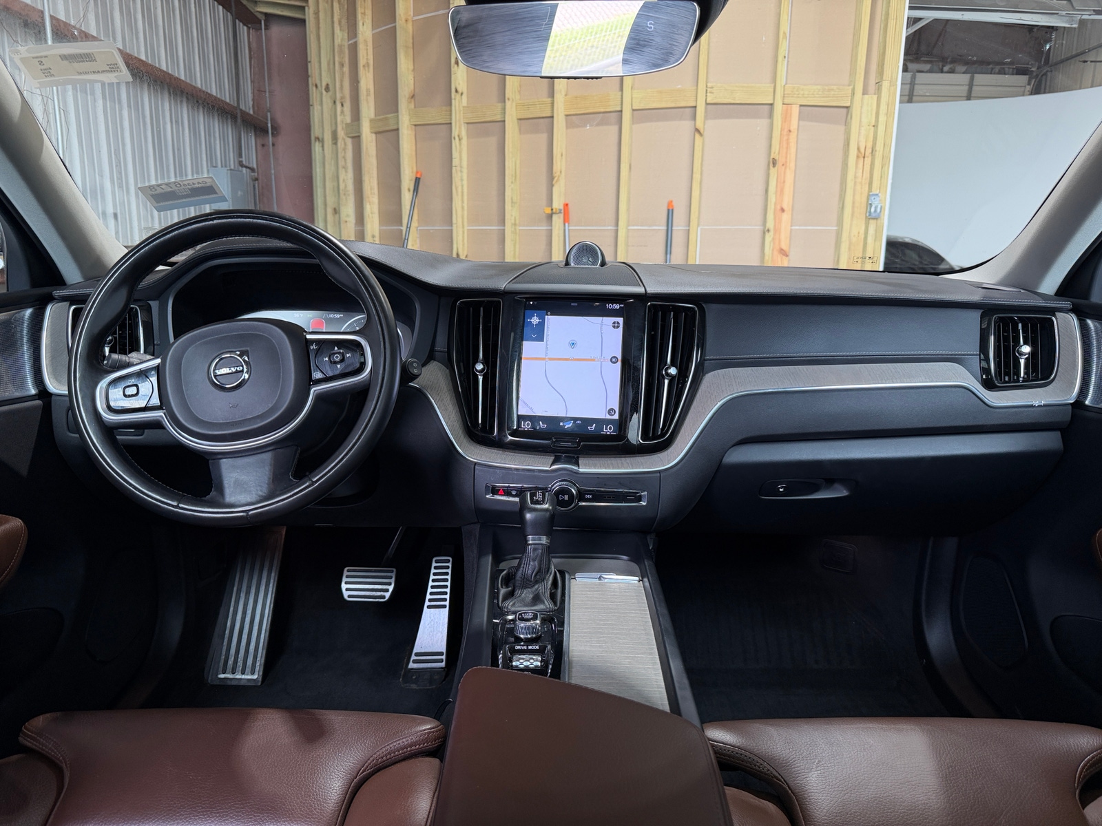 Thumbnail: 2018 Volvo XC60 - 2