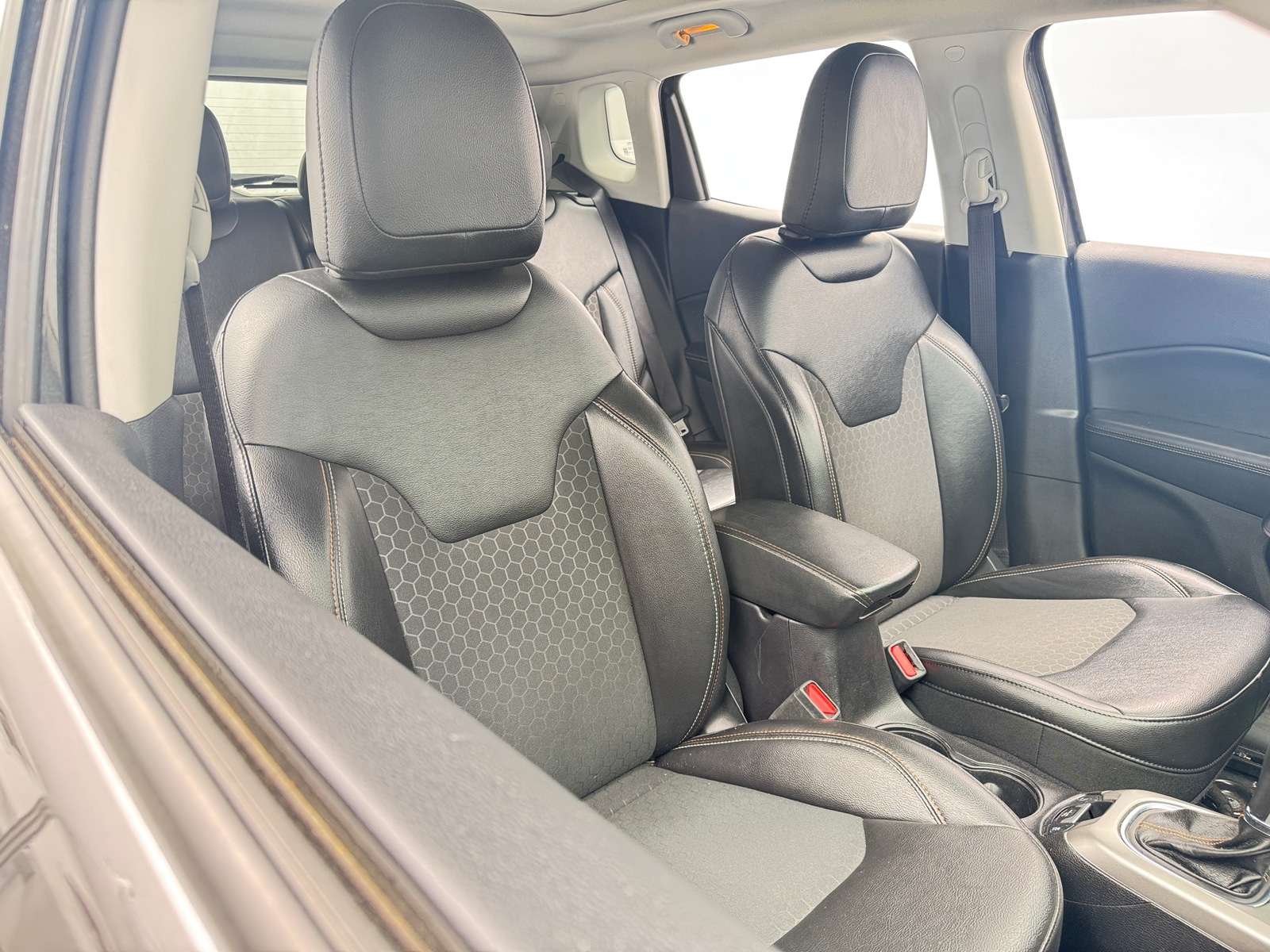 Thumbnail: 2019 Jeep Compass - 2