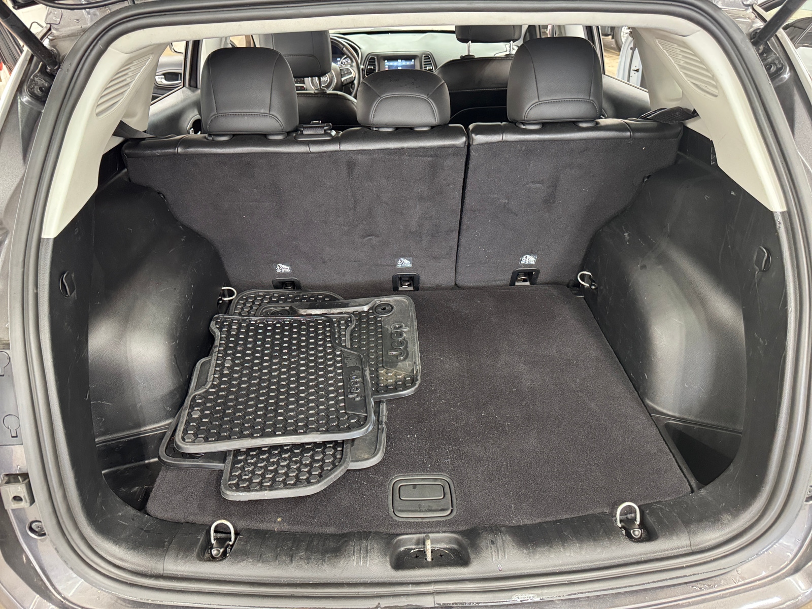 Thumbnail: 2019 Jeep Compass - 7