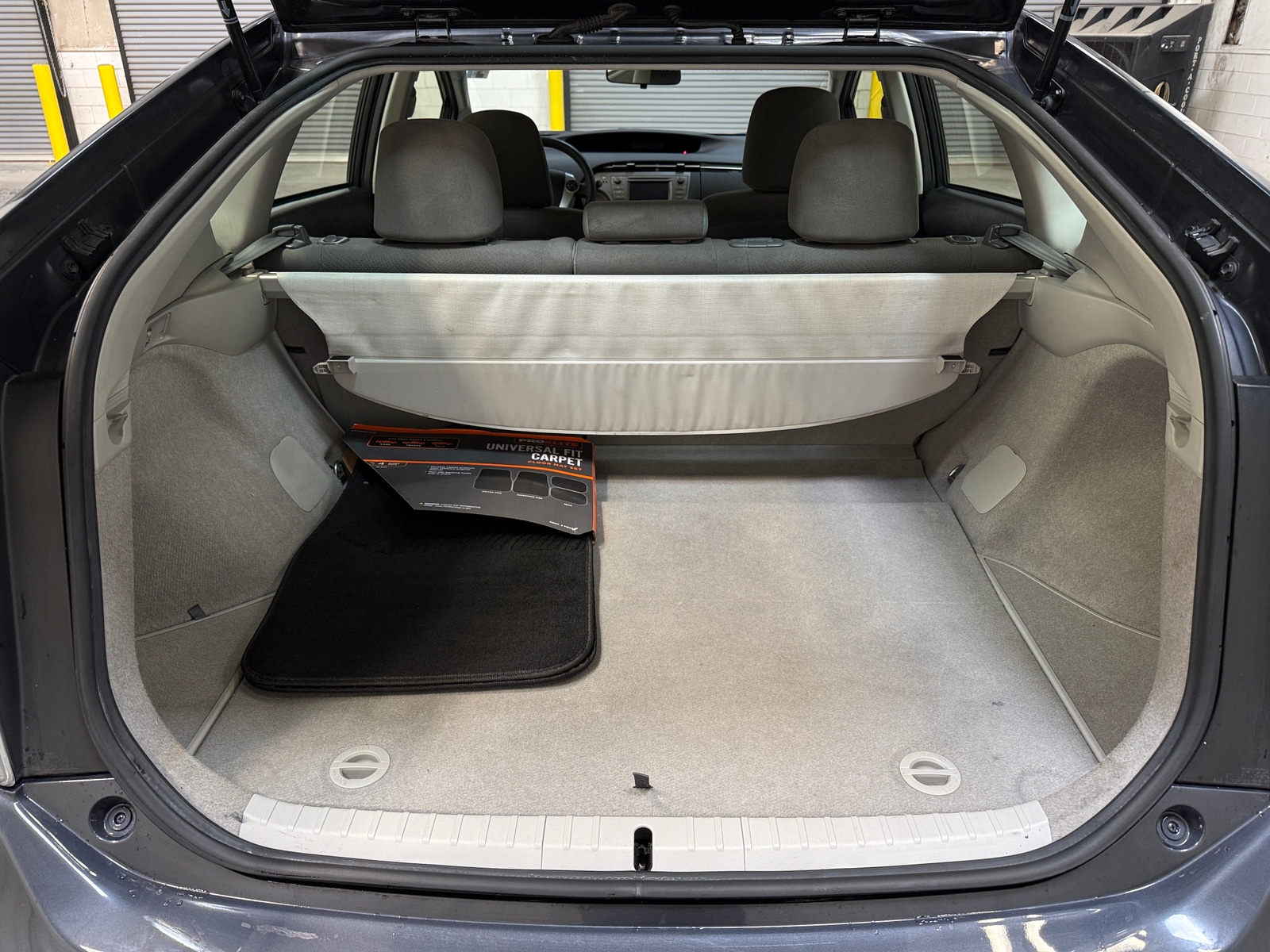 Thumbnail: 2015 Toyota Prius - 7
