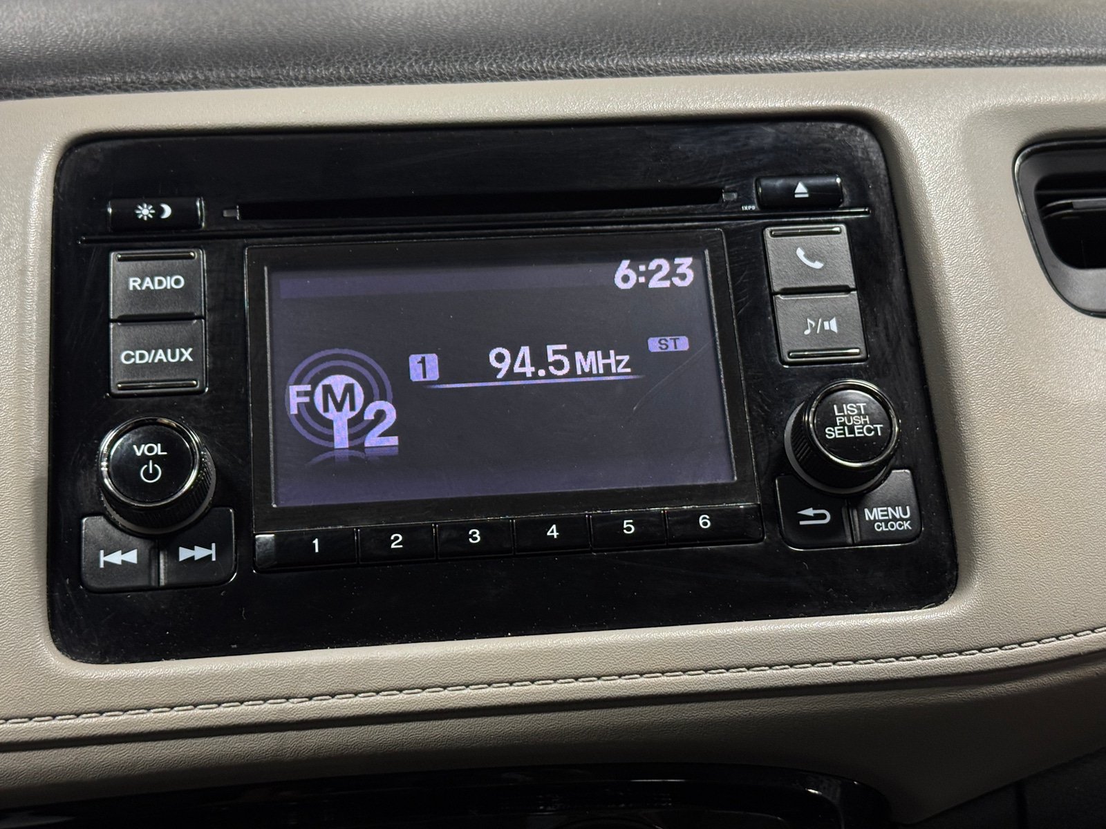 Thumbnail: 2018 Honda HR-V - 4