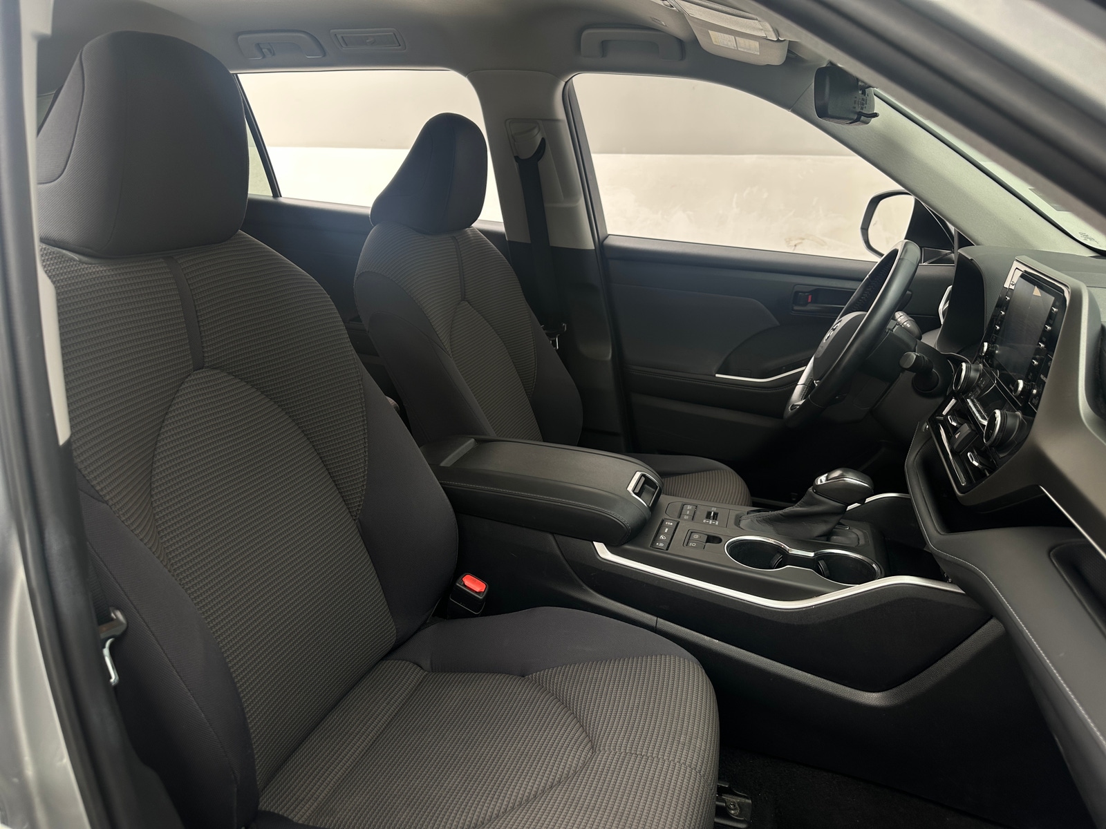 Thumbnail: 2020 Toyota Highlander - 2