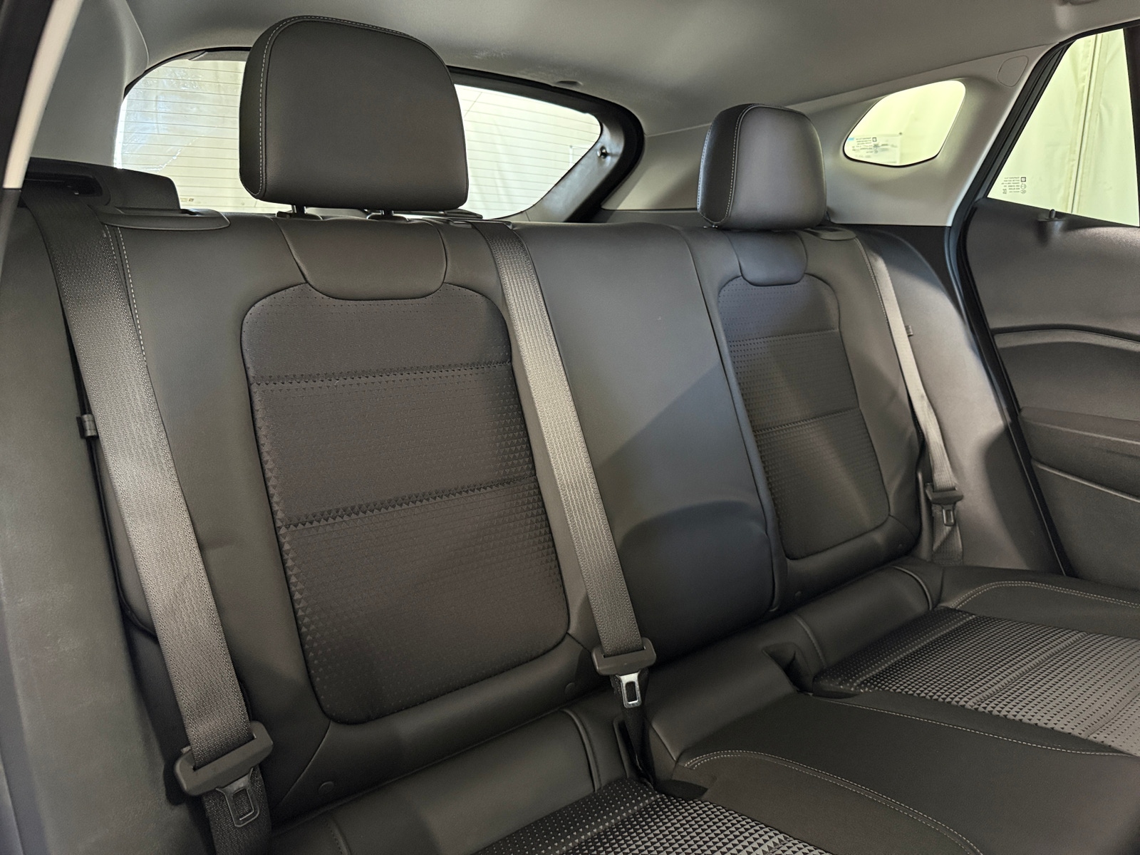 Thumbnail: 2025 Chevrolet Trax - 6