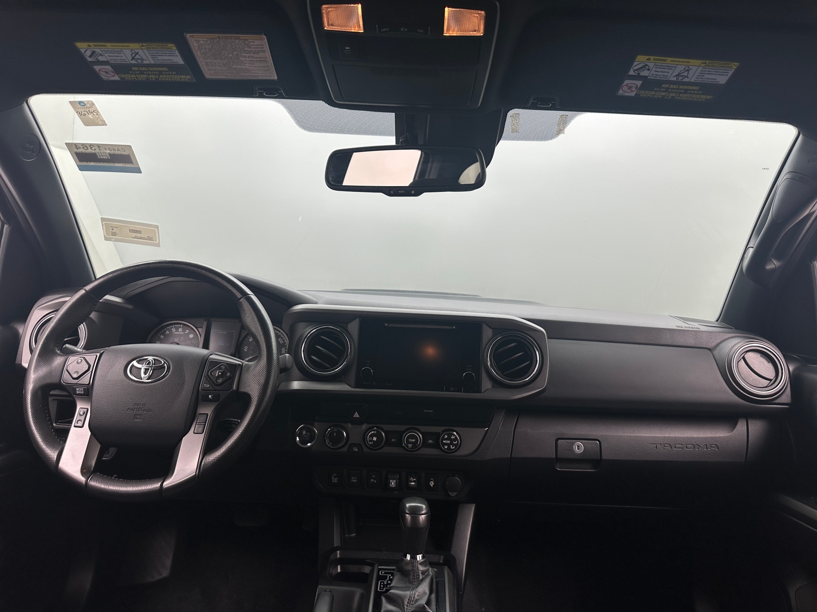 Thumbnail: 2019 Toyota Tacoma - 3