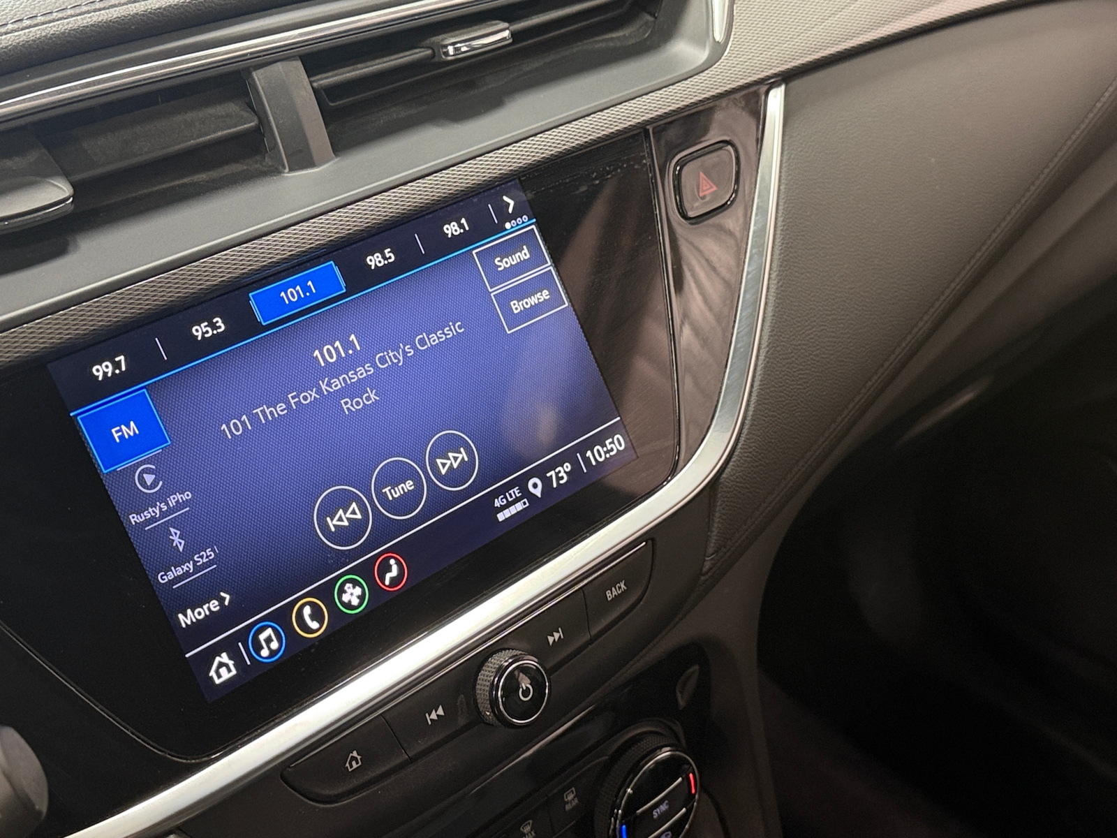 Thumbnail: 2022 Buick Encore GX - 3