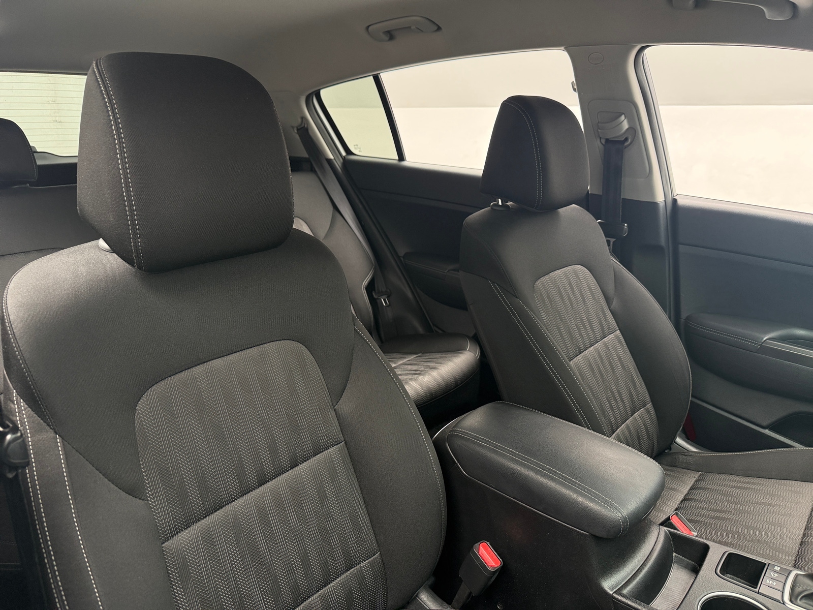 Thumbnail: 2017 Kia Sportage - 2