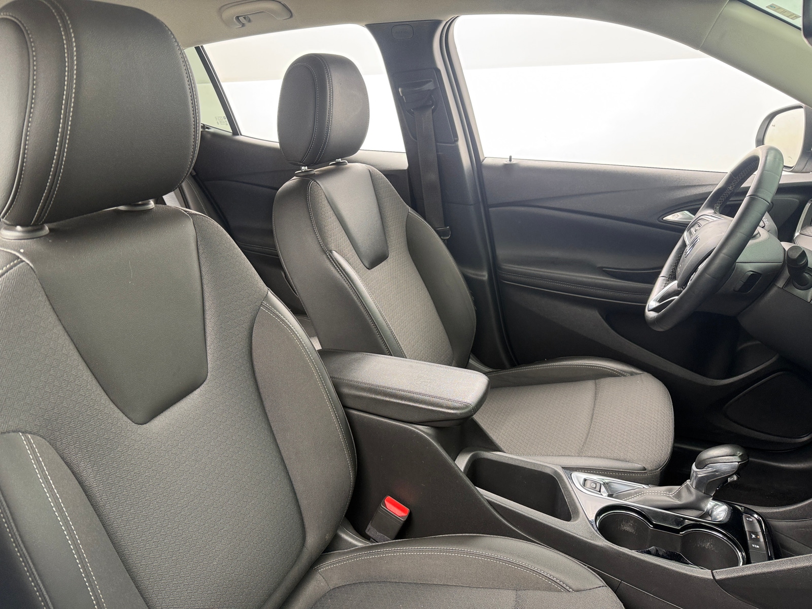 Thumbnail: 2024 Buick Encore GX - 2