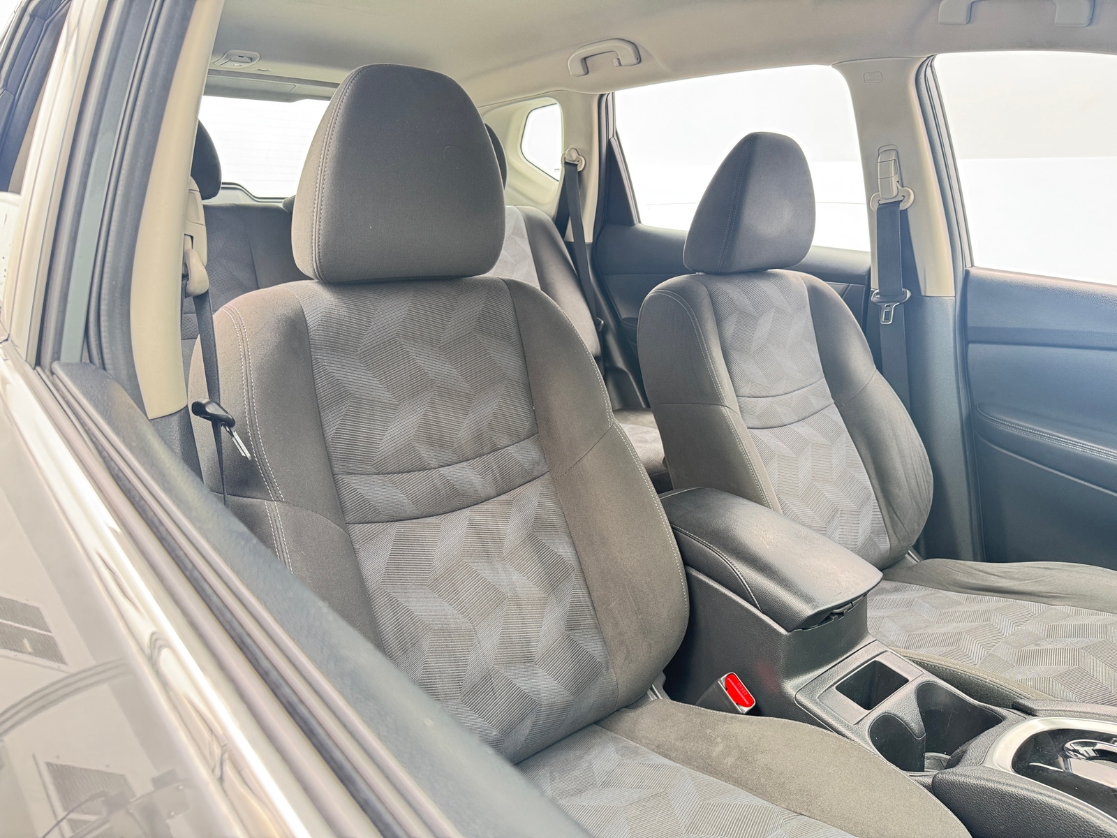 Thumbnail: 2015 Nissan Rogue - 2