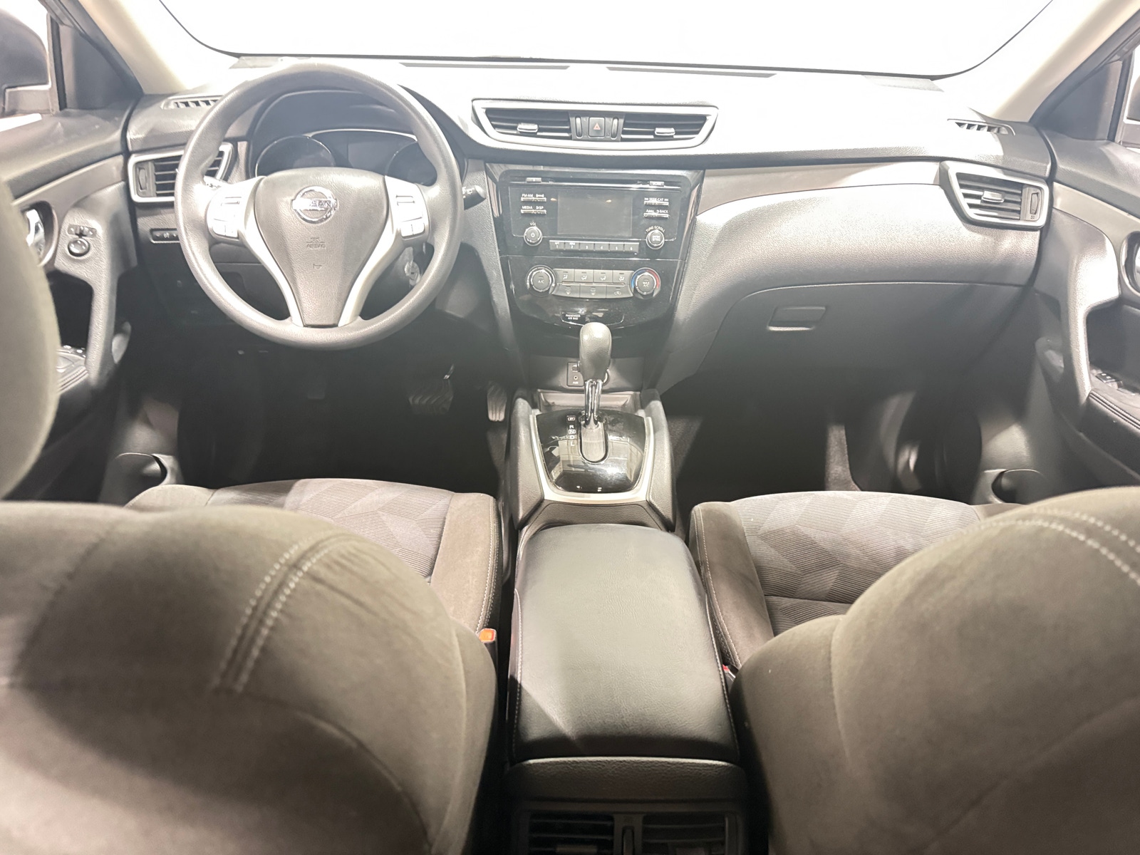 Thumbnail: 2015 Nissan Rogue - 3
