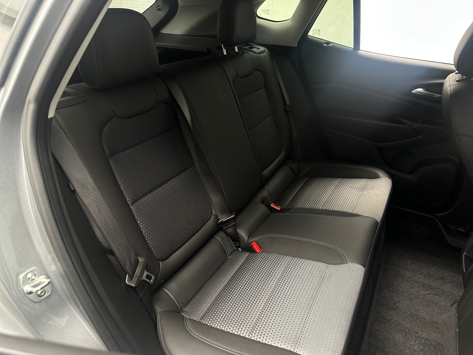 Thumbnail: 2024 Chevrolet Trax - 6