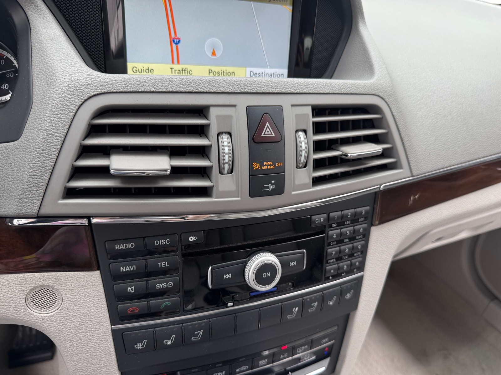Thumbnail: 2011 Mercedes-Benz E-Class - 3
