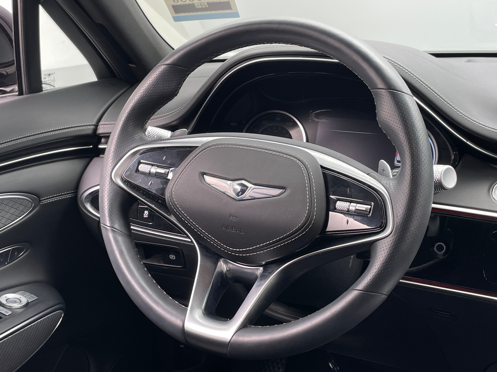 Thumbnail: 2022 Genesis GV70 - 4