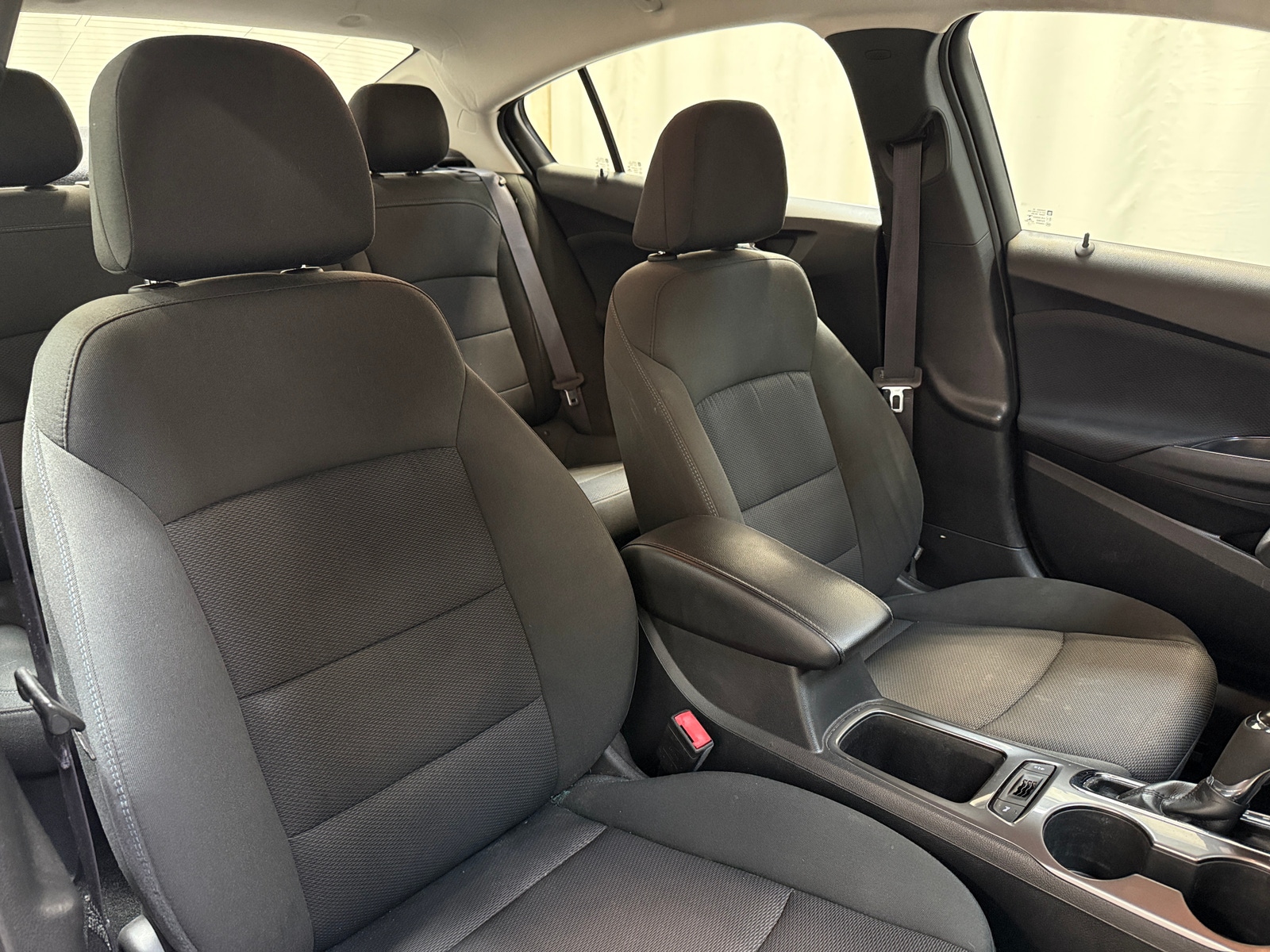 Thumbnail: 2016 Chevrolet Cruze - 2