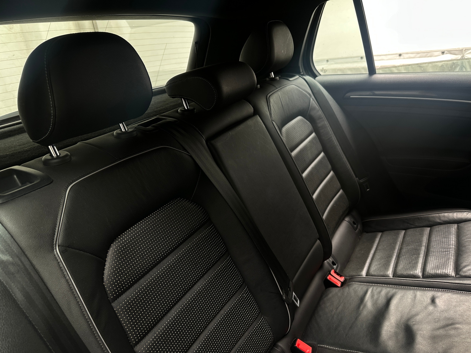 Thumbnail: 2019 Volkswagen Golf - 5