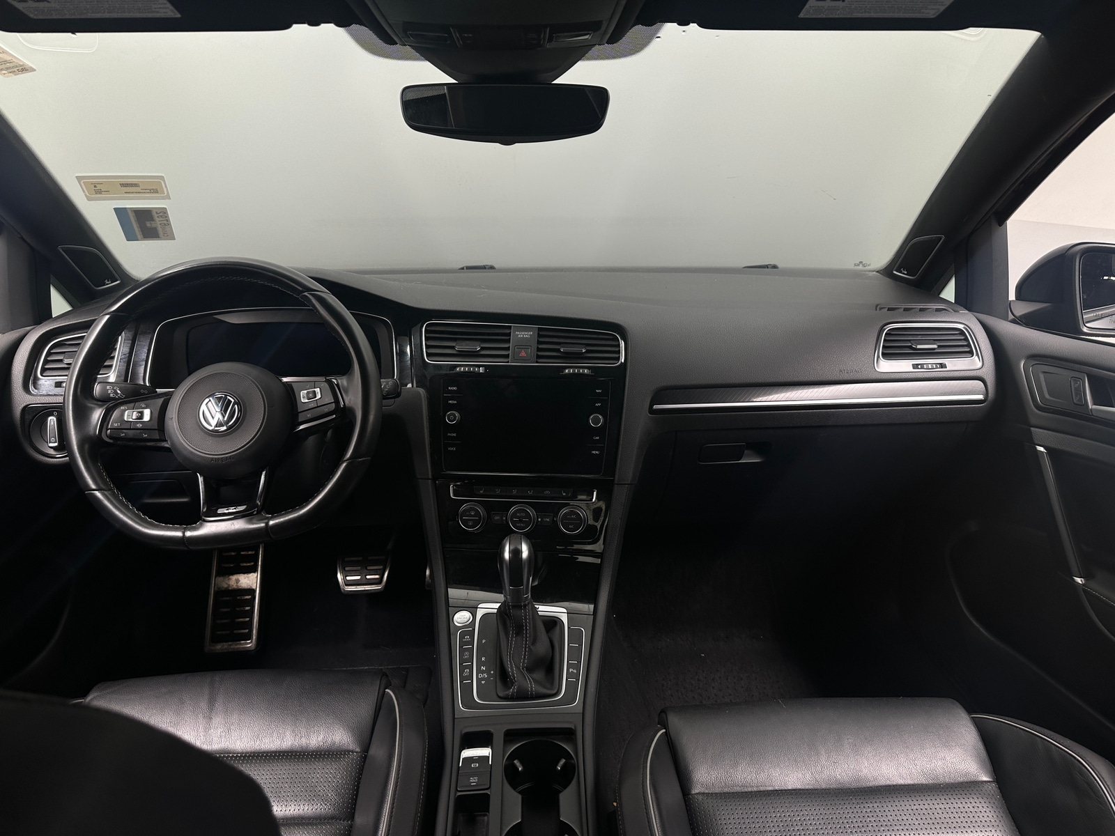 Thumbnail: 2019 Volkswagen Golf - 2