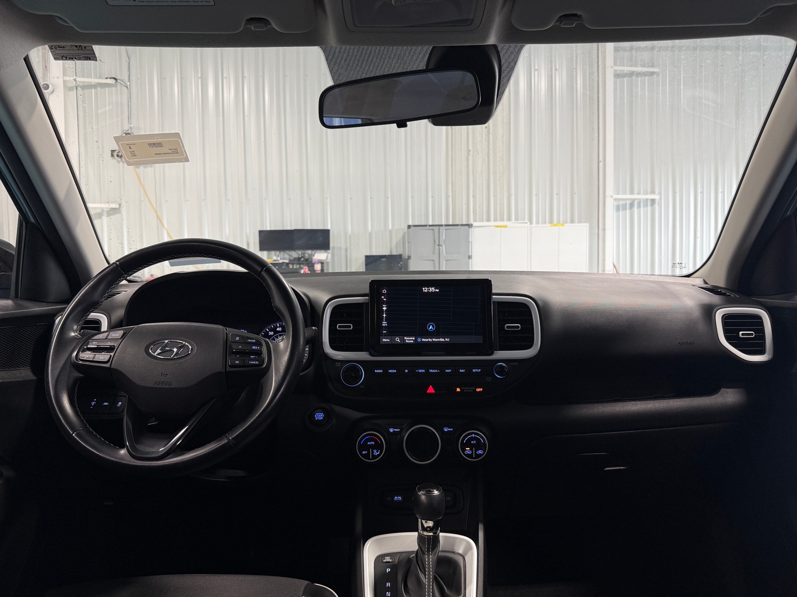 Thumbnail: 2022 Hyundai Venue - 2