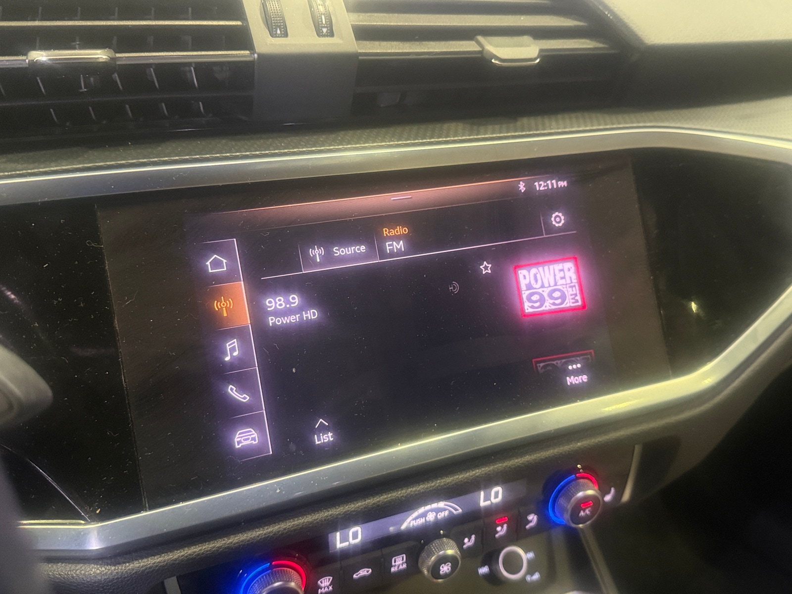 Thumbnail: 2021 Audi Q3 - 3