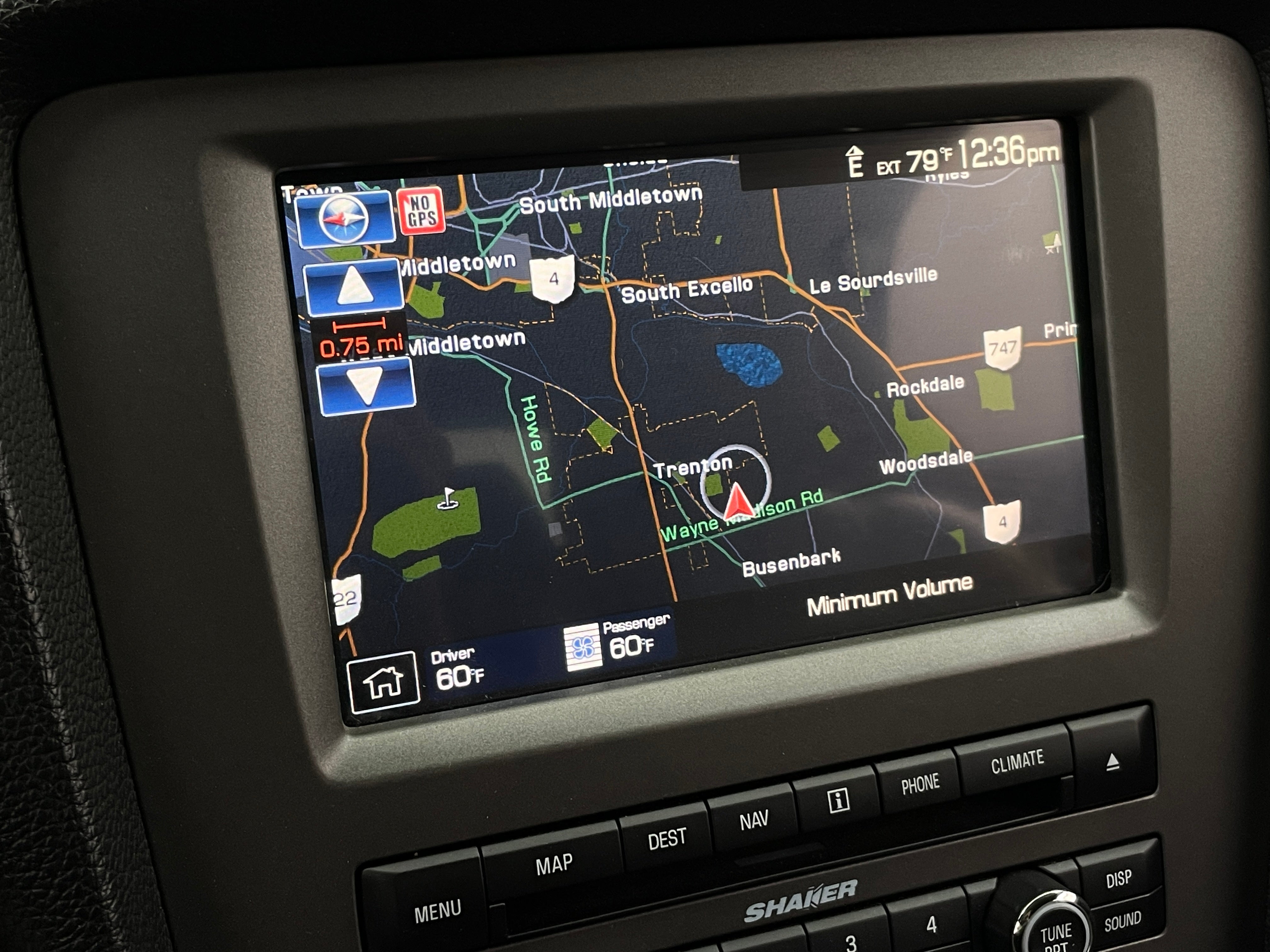 2012 Ford Mustang GT Premium - Photo 12