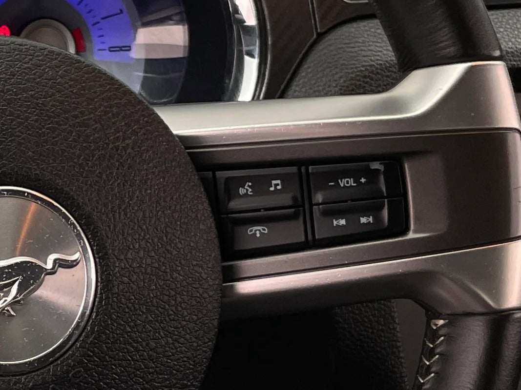 2012 Ford Mustang GT Premium - Photo 16