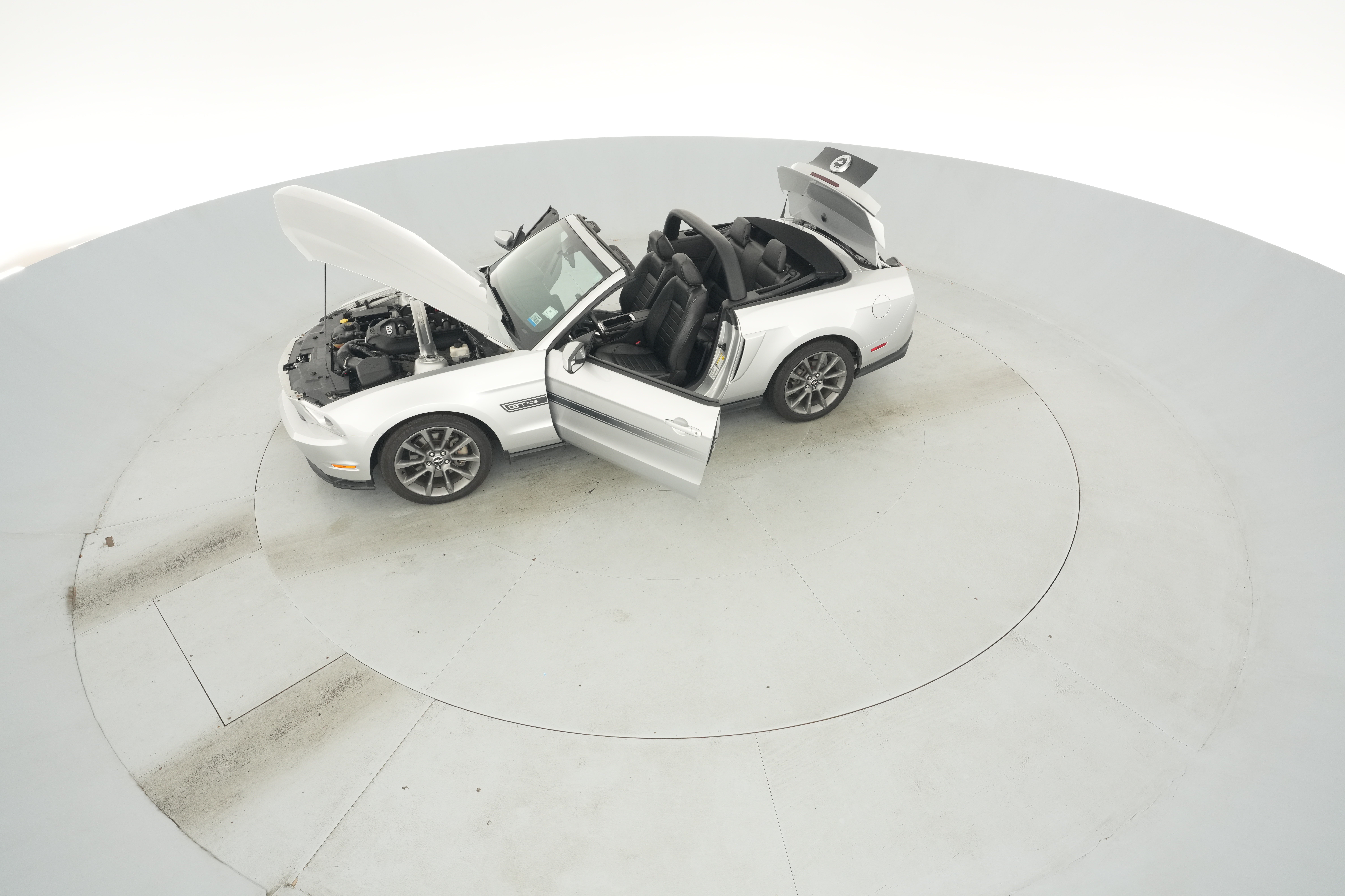 2012 Ford Mustang GT Premium - Photo 41