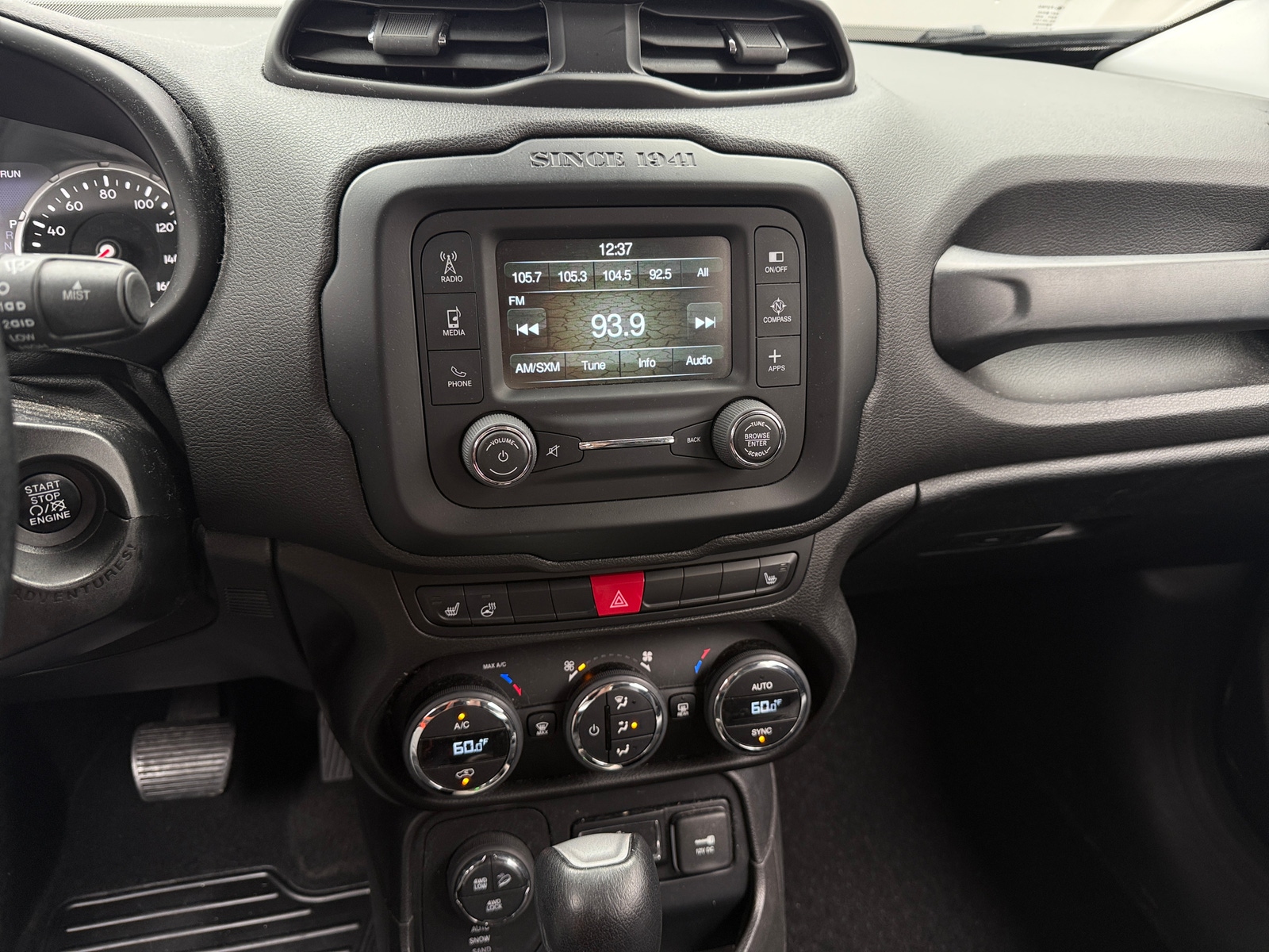 Thumbnail: 2017 Jeep Renegade - 4
