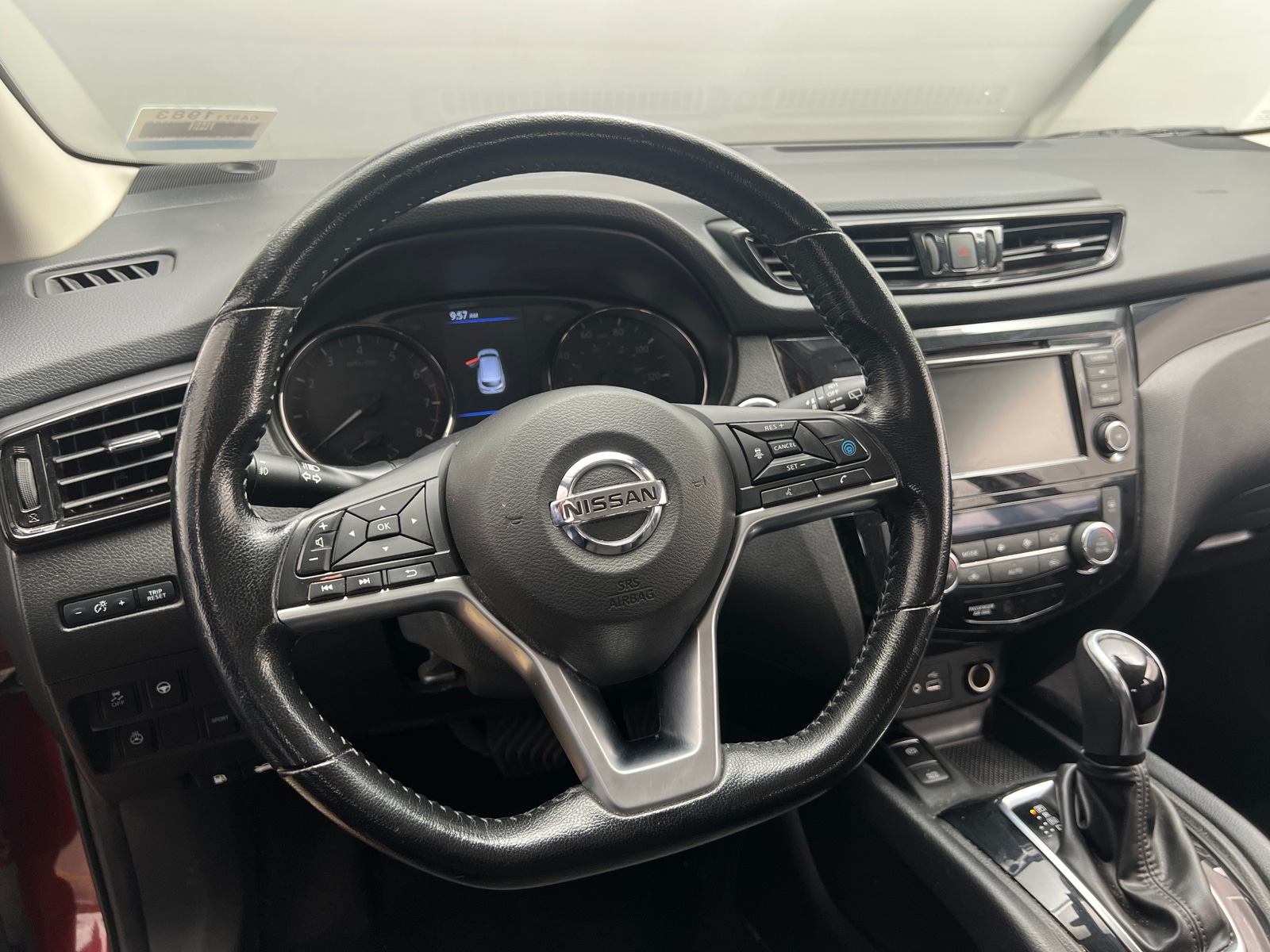 Thumbnail: 2022 Nissan Rogue Sport - 5