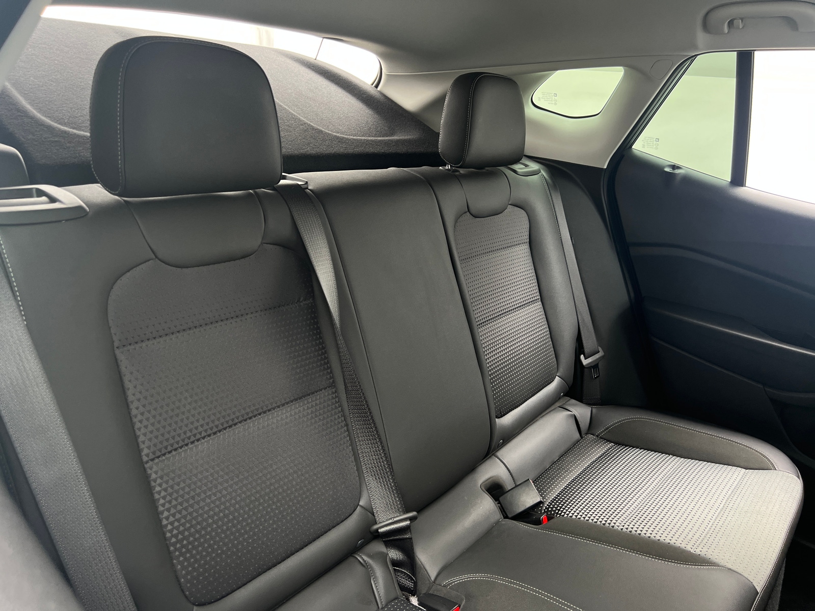 Thumbnail: 2025 Chevrolet Trax - 6
