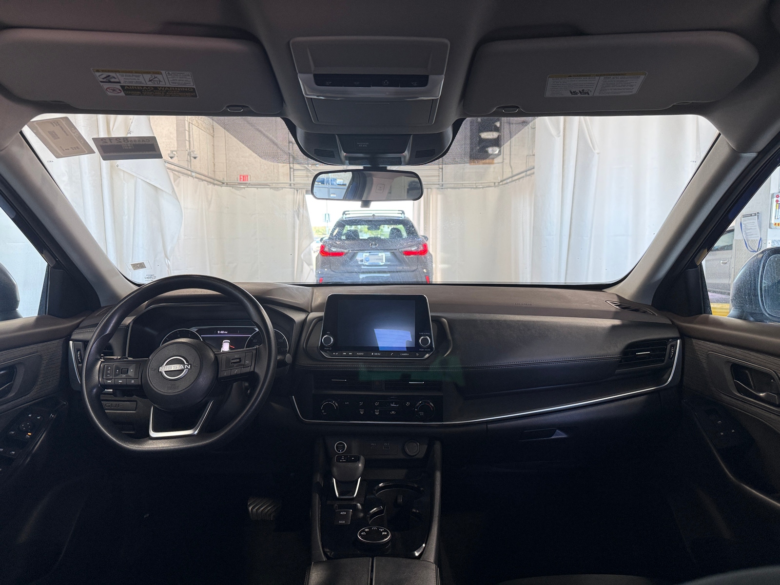 Thumbnail: 2023 Nissan Rogue - 3
