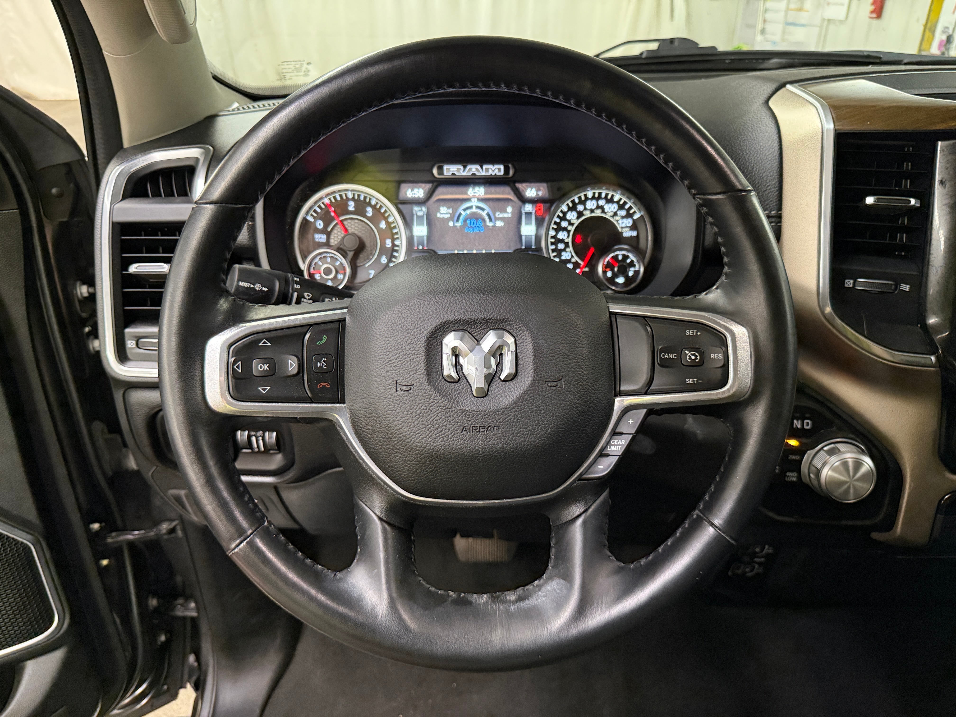 2022 RAM Ram 1500 Pickup Laramie - Photo 7