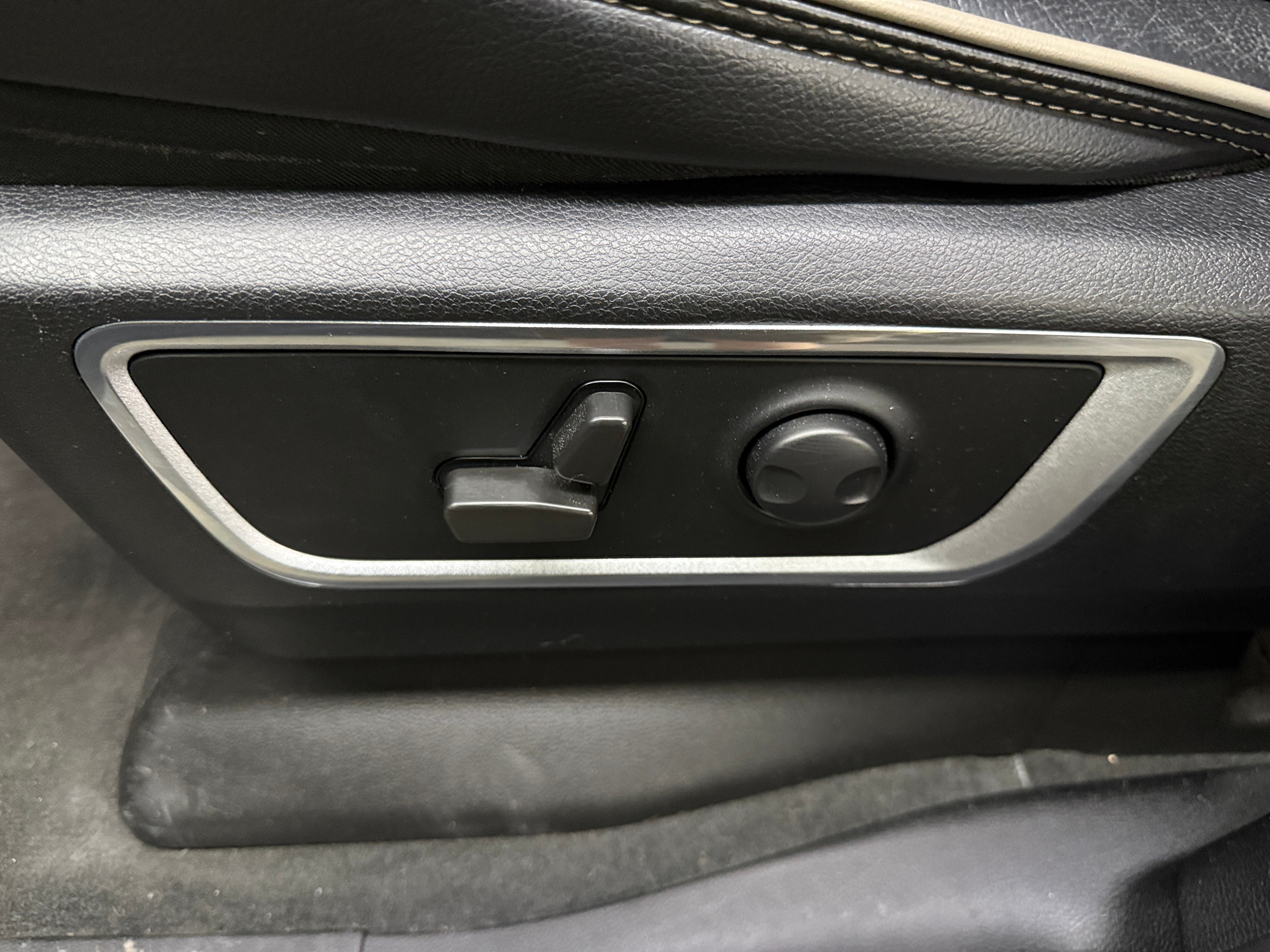 2022 RAM Ram 1500 Pickup Laramie - Photo 12