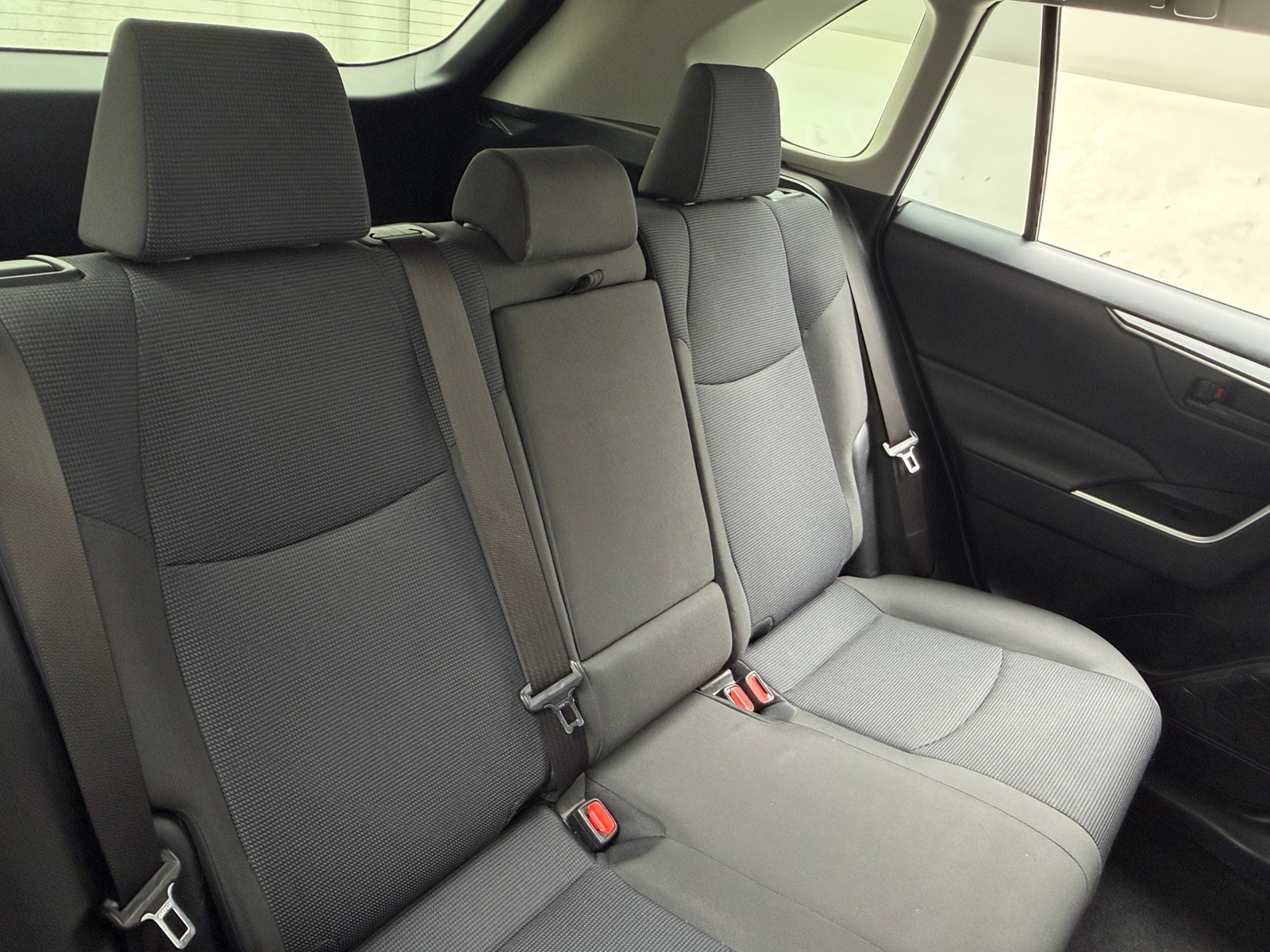 Thumbnail: 2019 Toyota RAV4 - 6