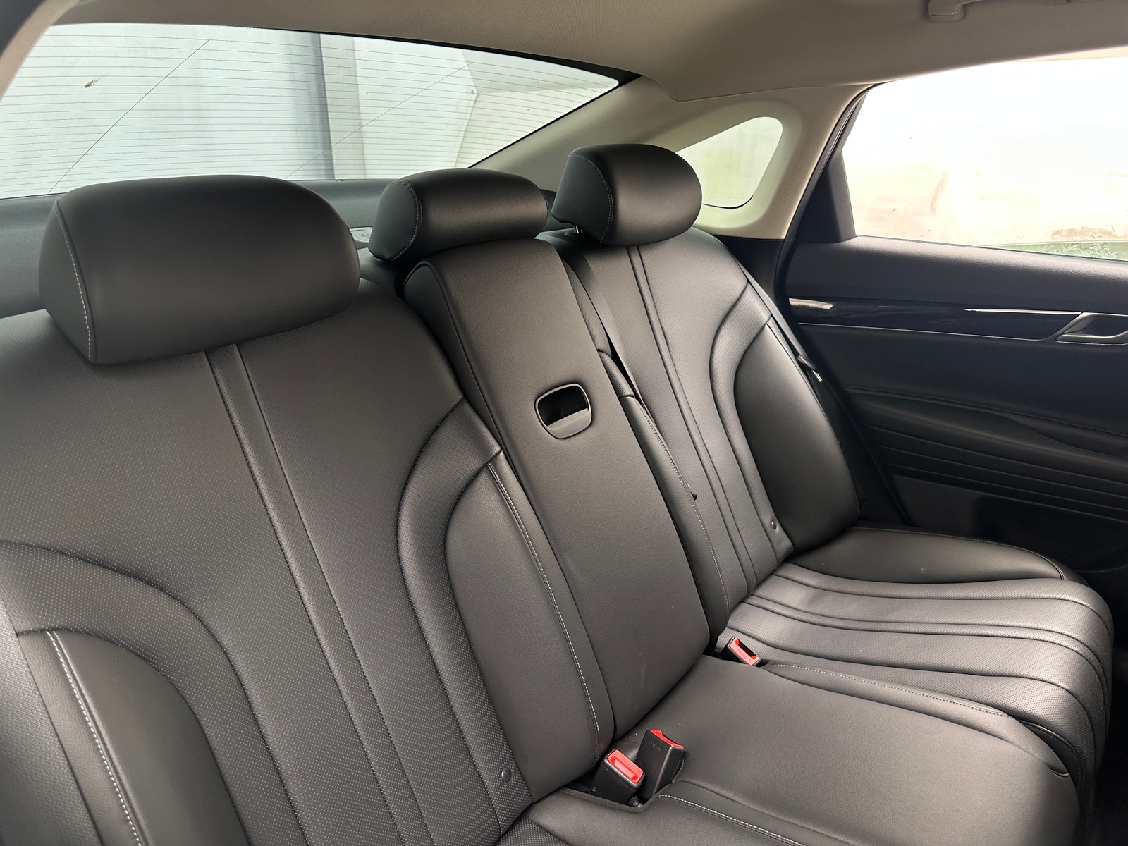 Thumbnail: 2021 Genesis G80 - 5