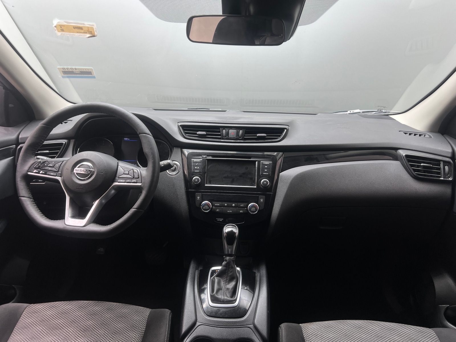 Thumbnail: 2021 Nissan Rogue Sport - 3