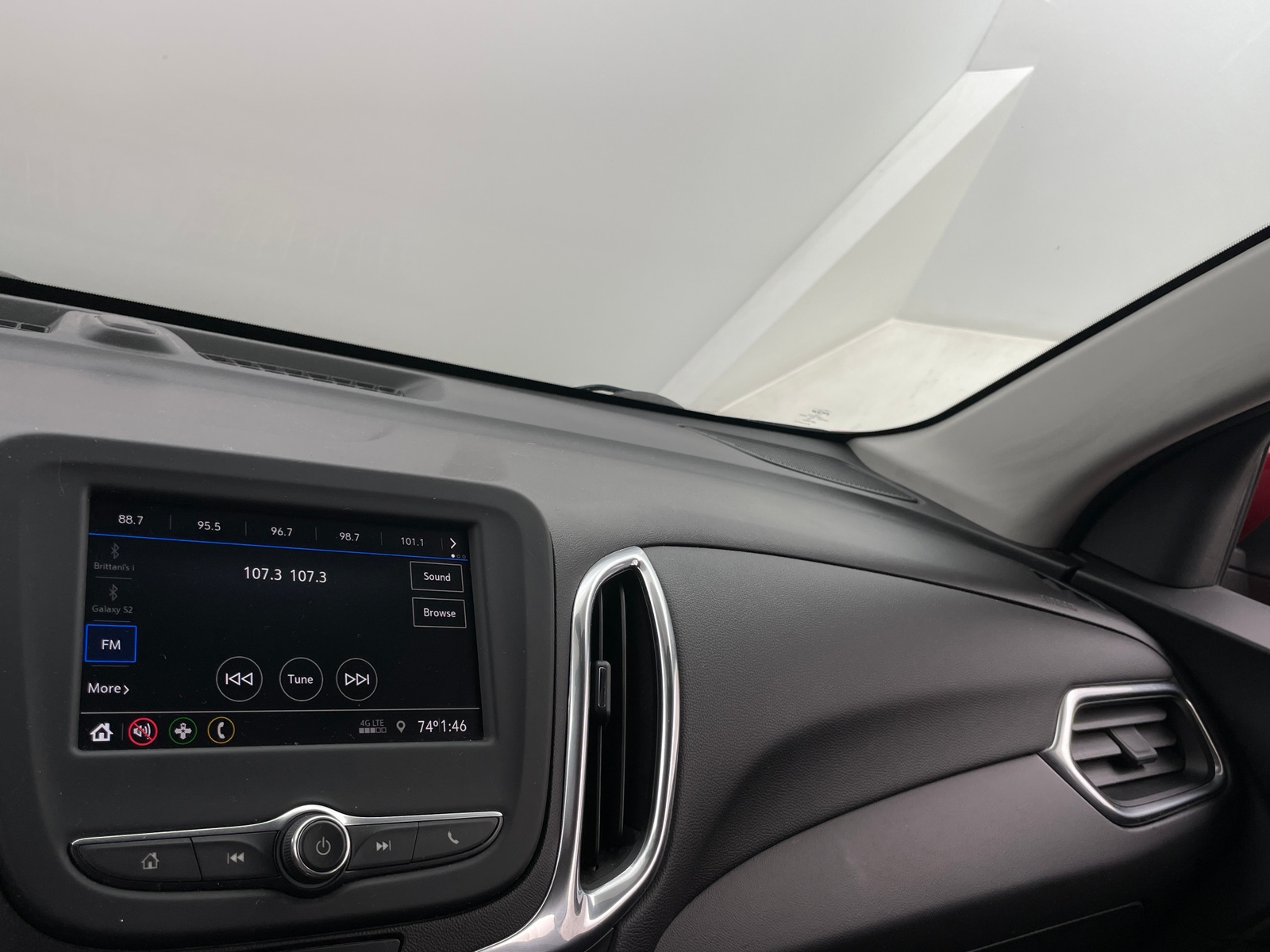 Thumbnail: 2020 Chevrolet Equinox - 4