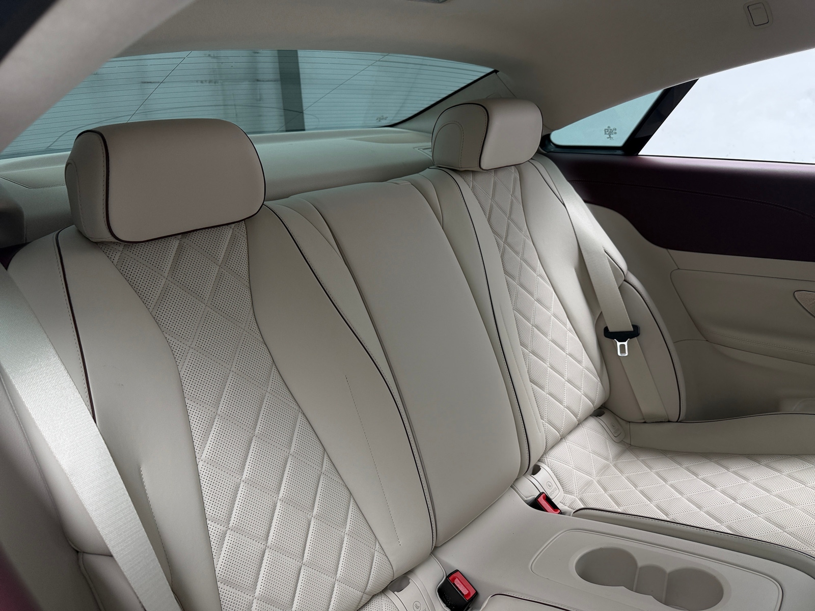 Thumbnail: 2022 Mercedes-Benz E-Class - 5