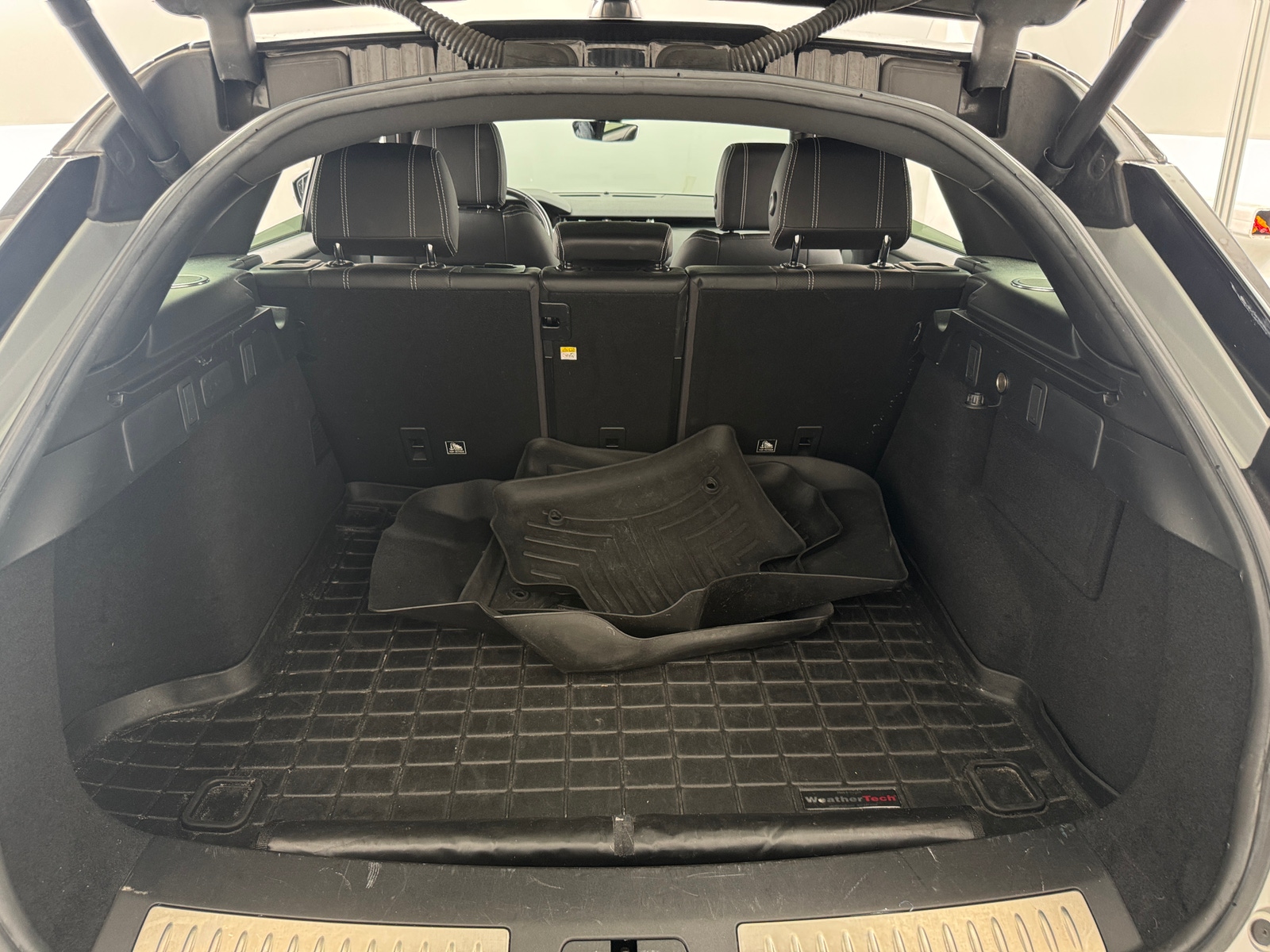Thumbnail: 2018 Land Rover Range Rover Velar - 7