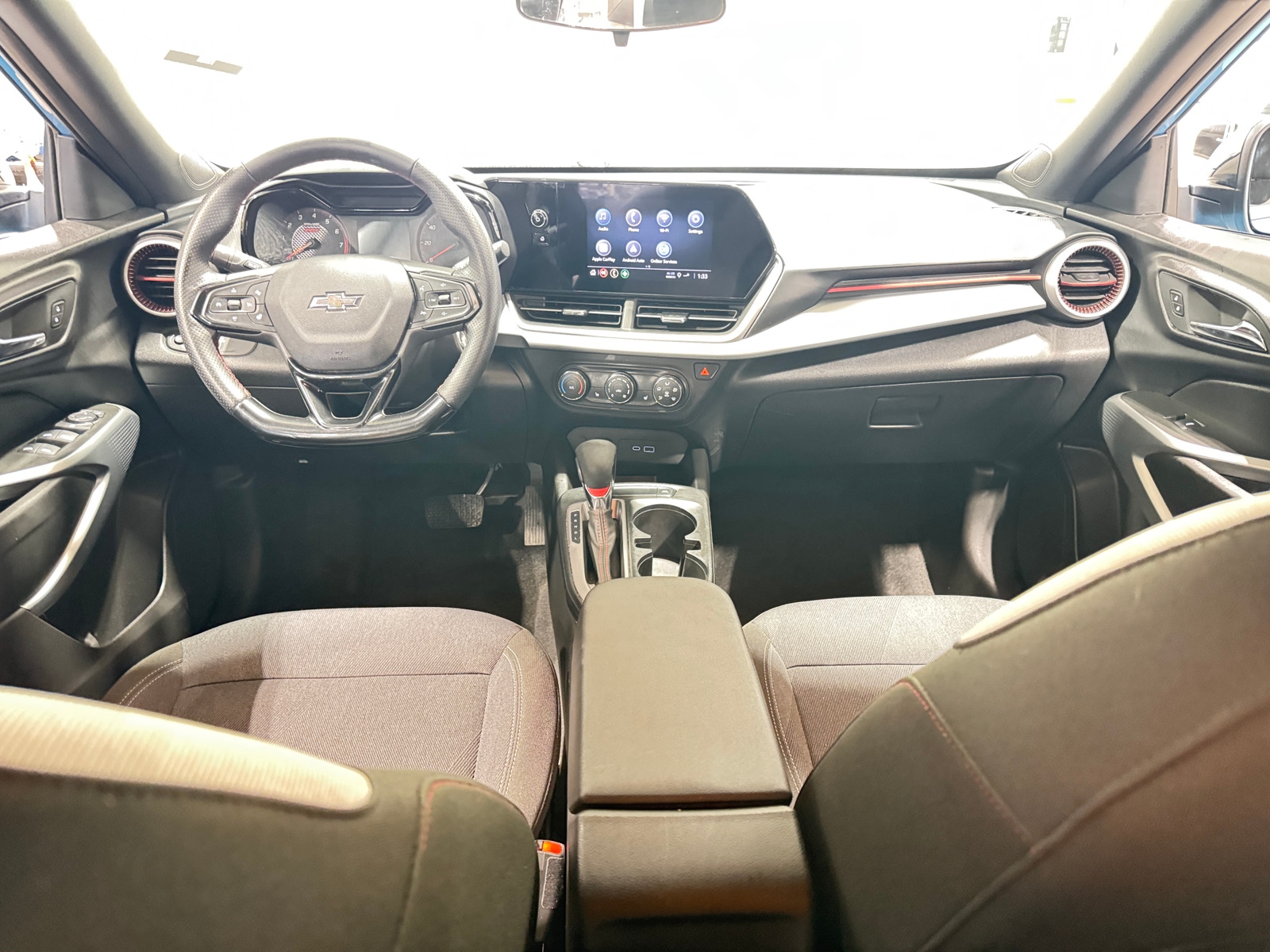 Thumbnail: 2025 Chevrolet Trax - 3