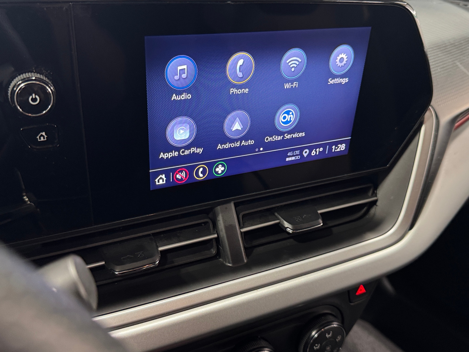 Thumbnail: 2025 Chevrolet Trax - 4