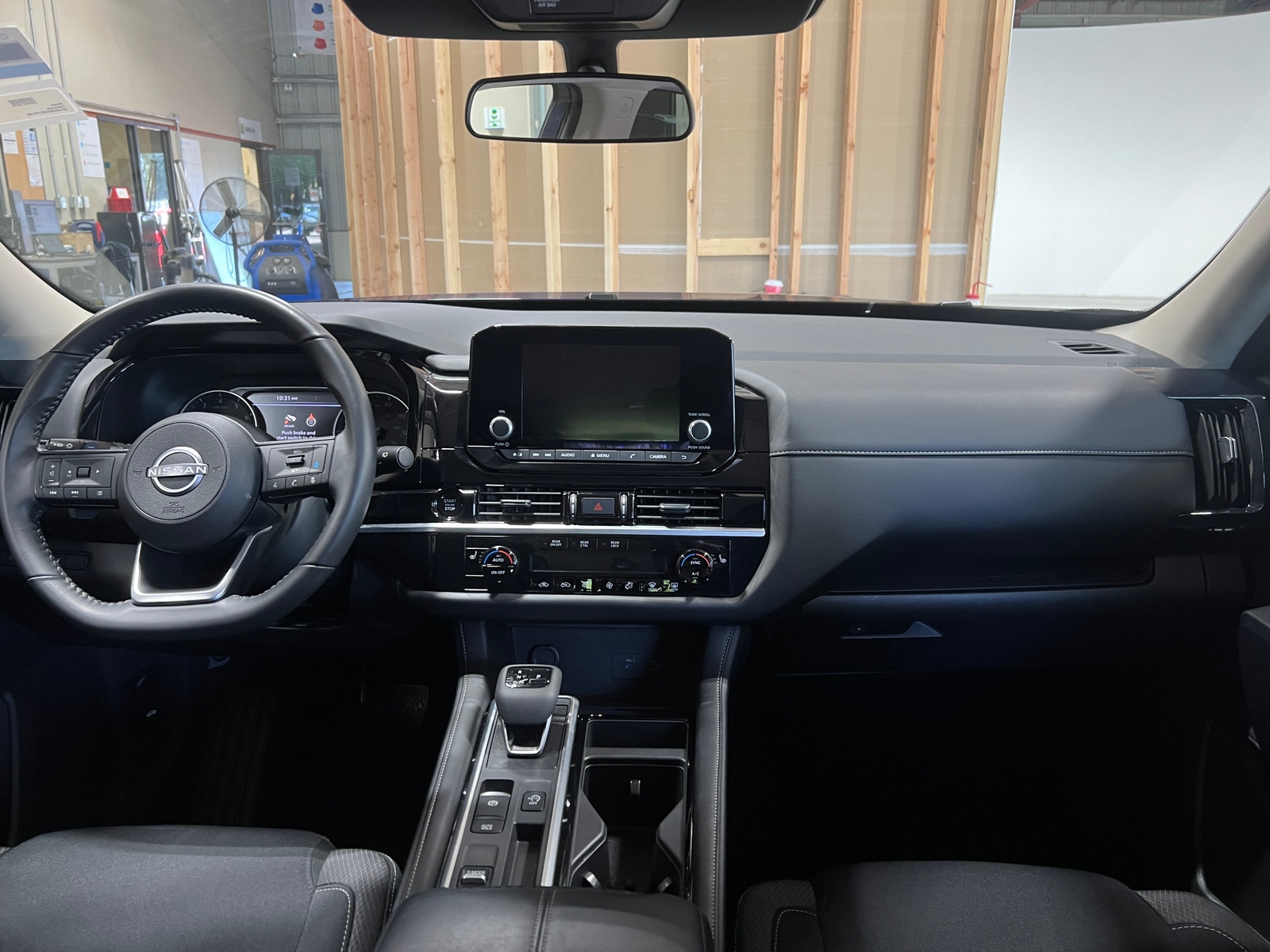 Thumbnail: 2025 Nissan Pathfinder - 3