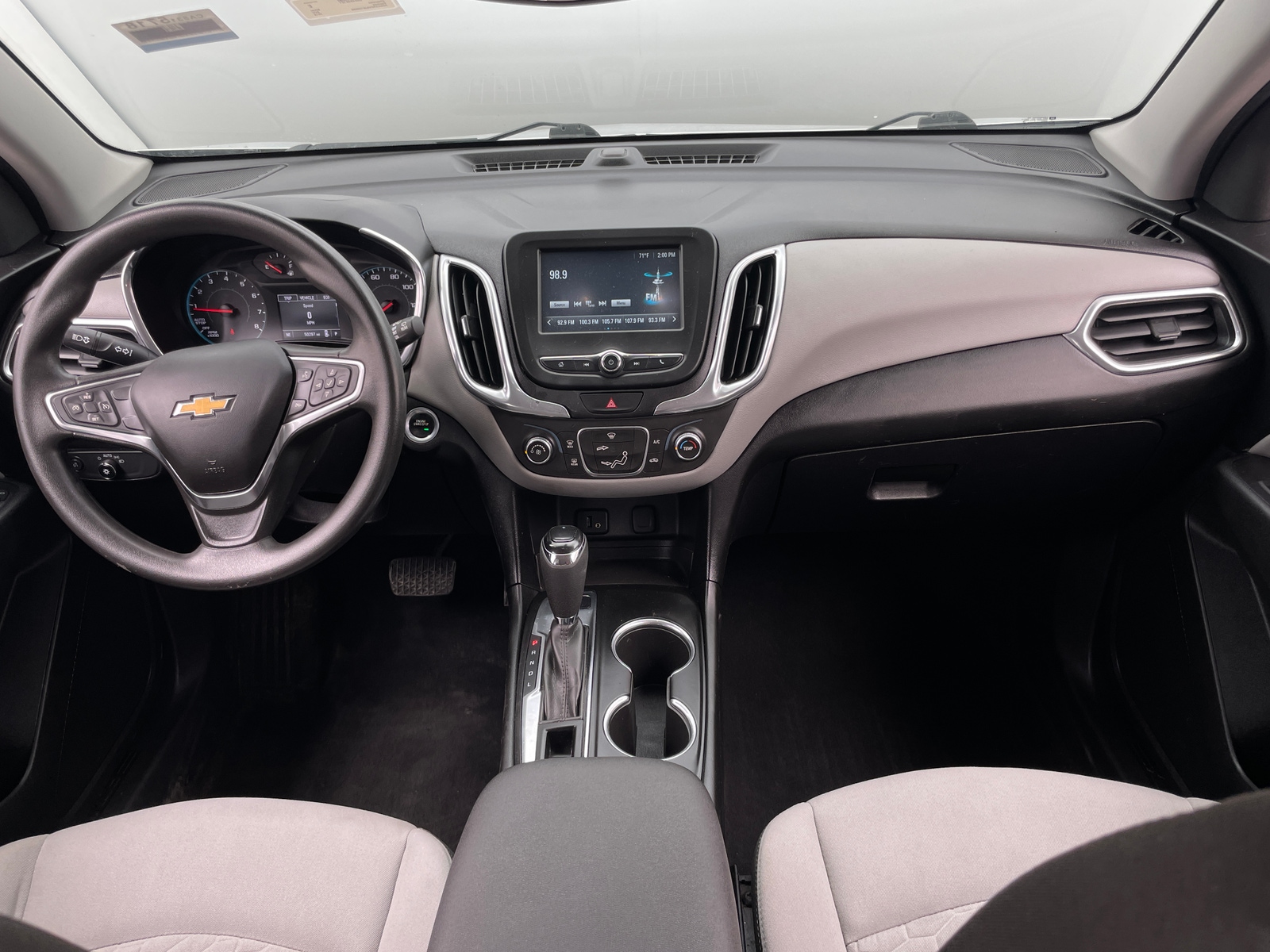 Thumbnail: 2018 Chevrolet Equinox - 3