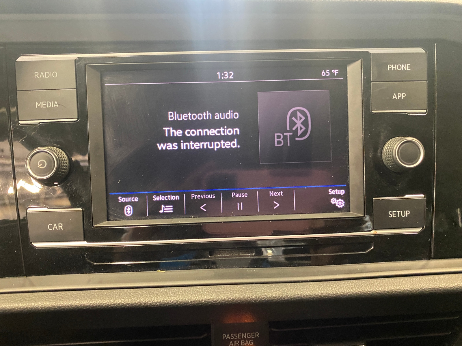 Thumbnail: 2019 Volkswagen Jetta - 4
