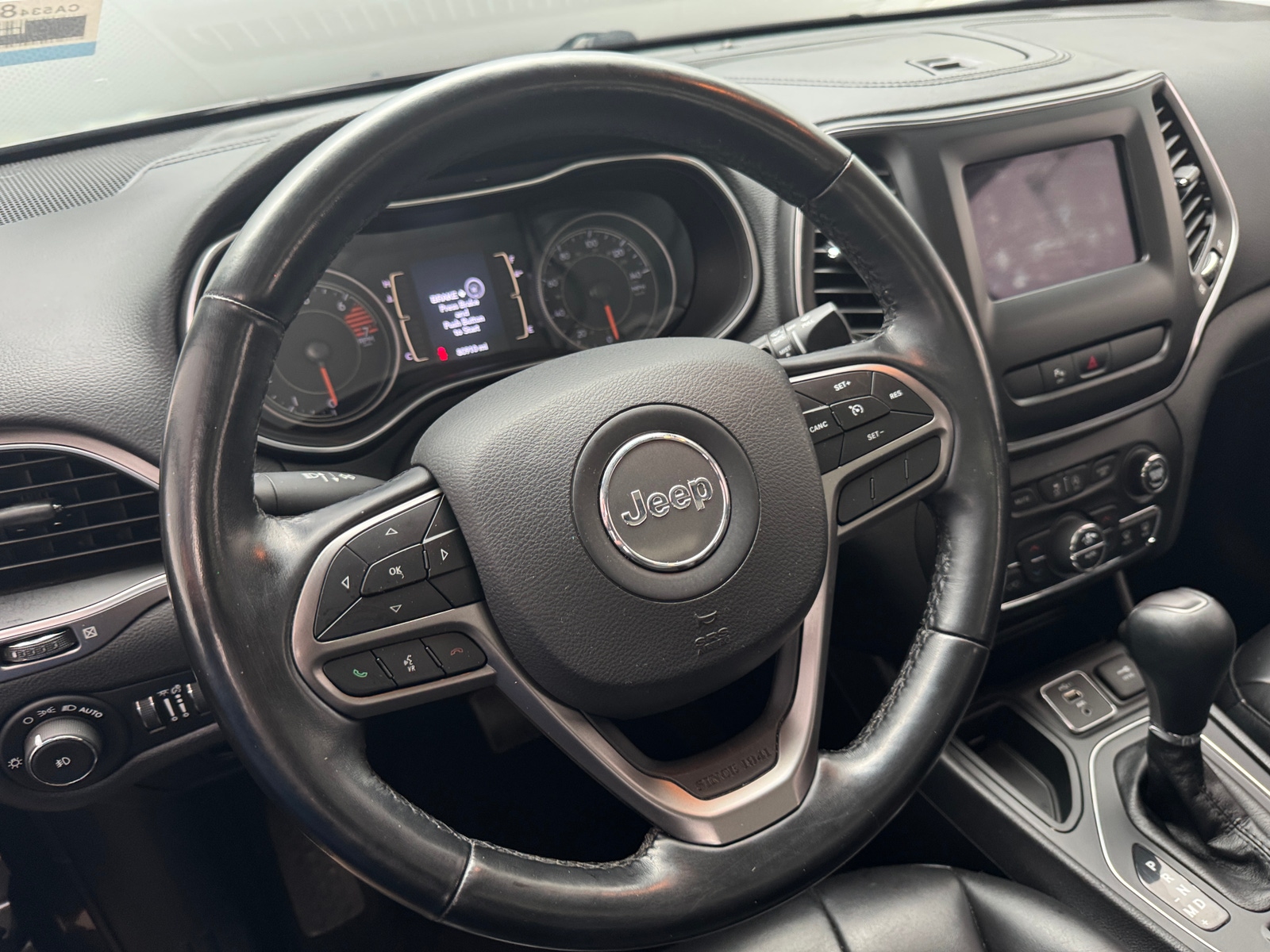 Thumbnail: 2020 Jeep Cherokee - 5