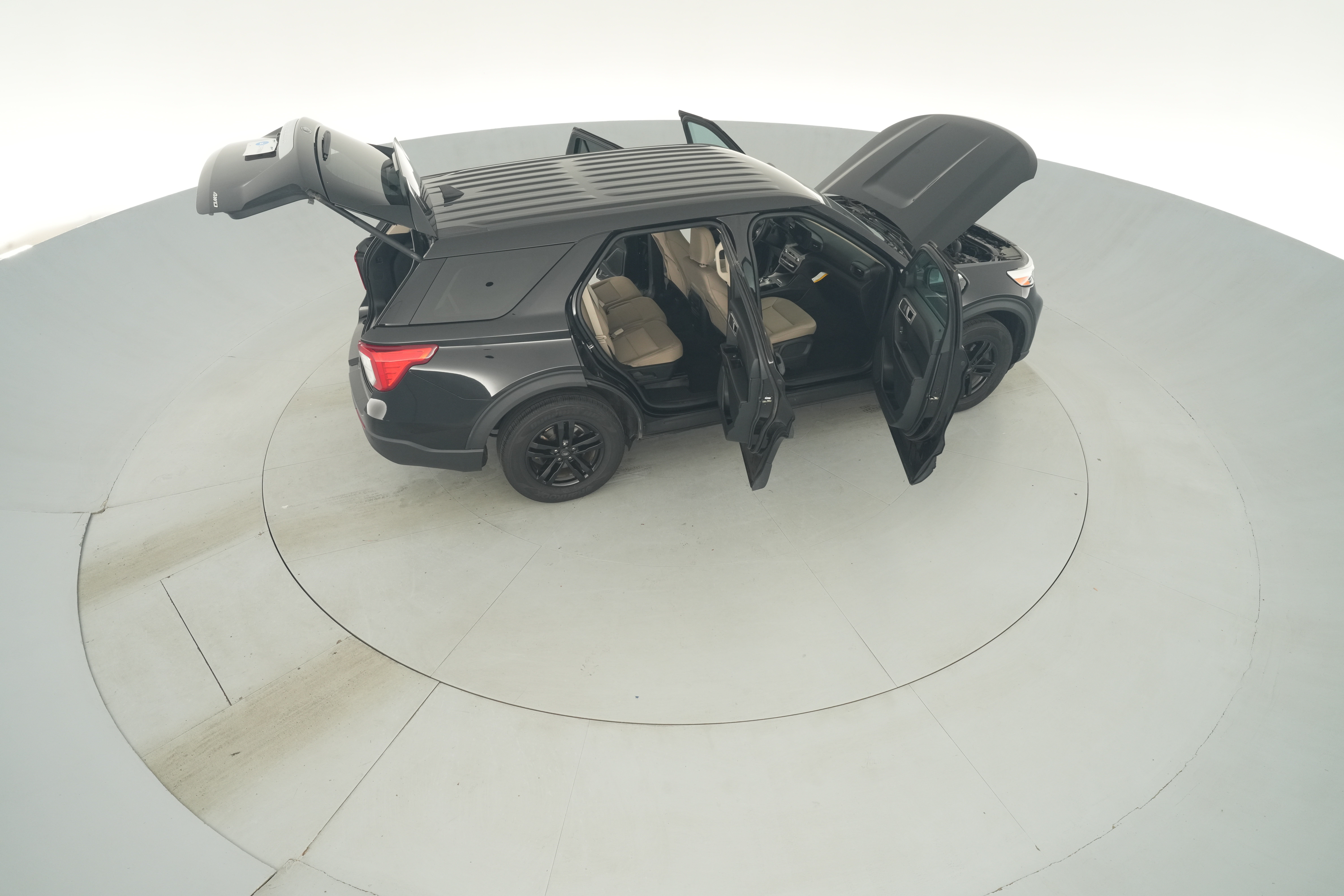 2023 Ford Explorer Base - Photo 52