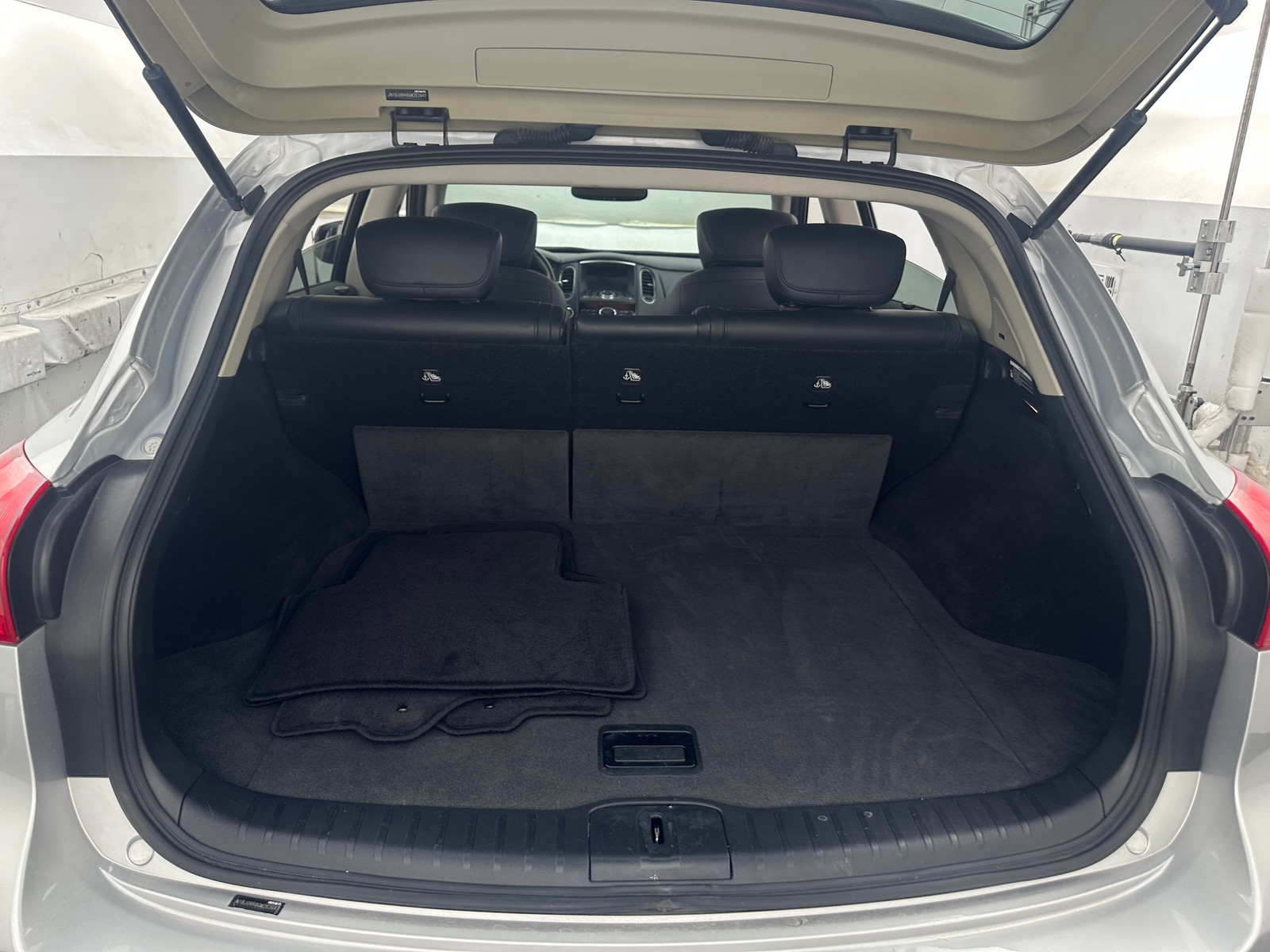 Thumbnail: 2016 INFINITI QX50 - 6