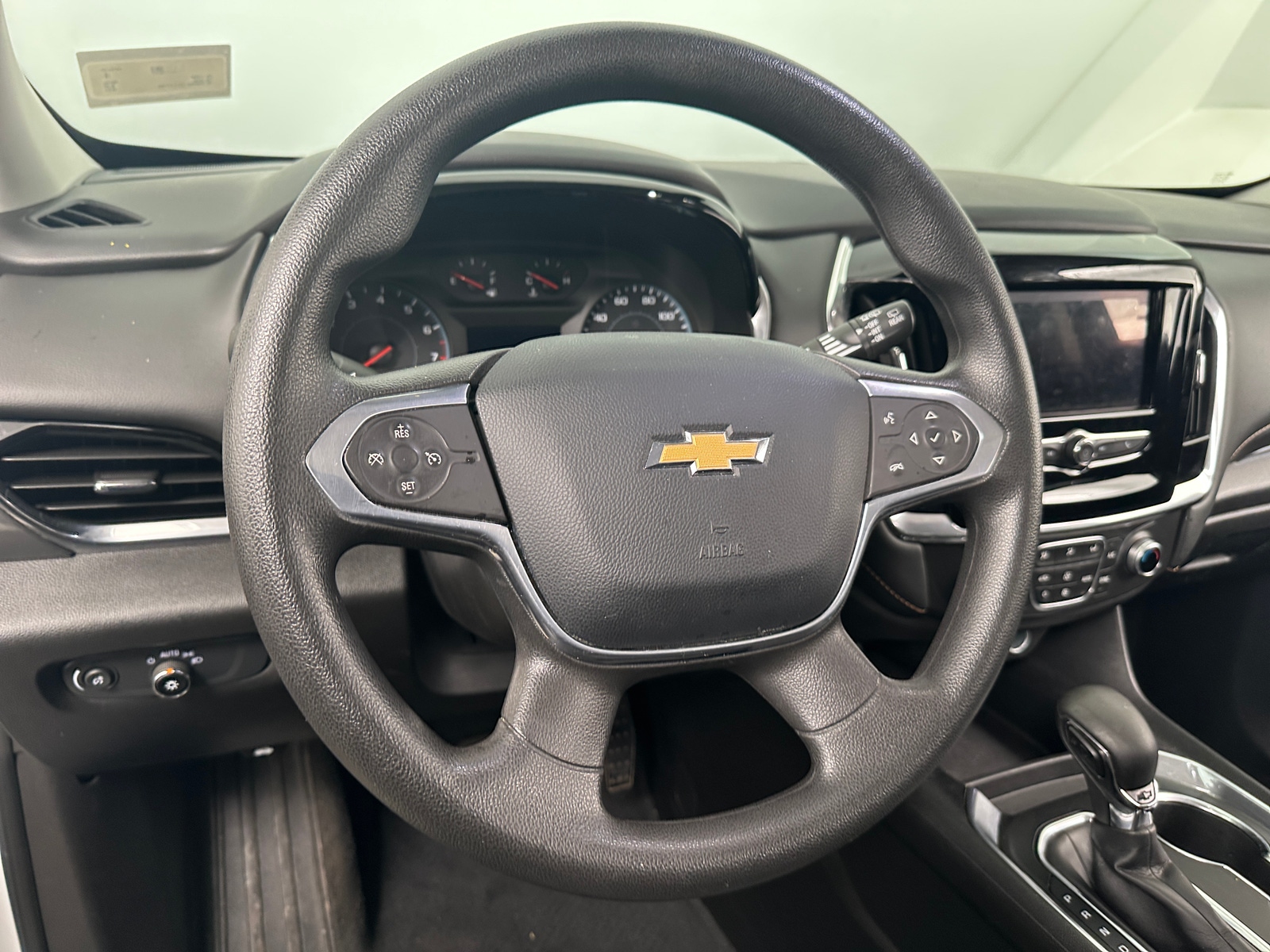 Thumbnail: 2021 Chevrolet Traverse - 5