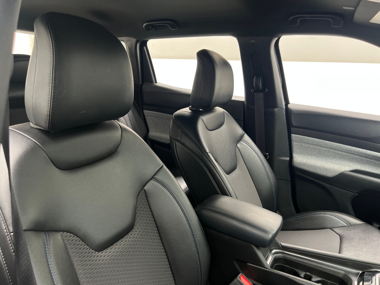 Thumbnail: 2023 Jeep Compass - 2