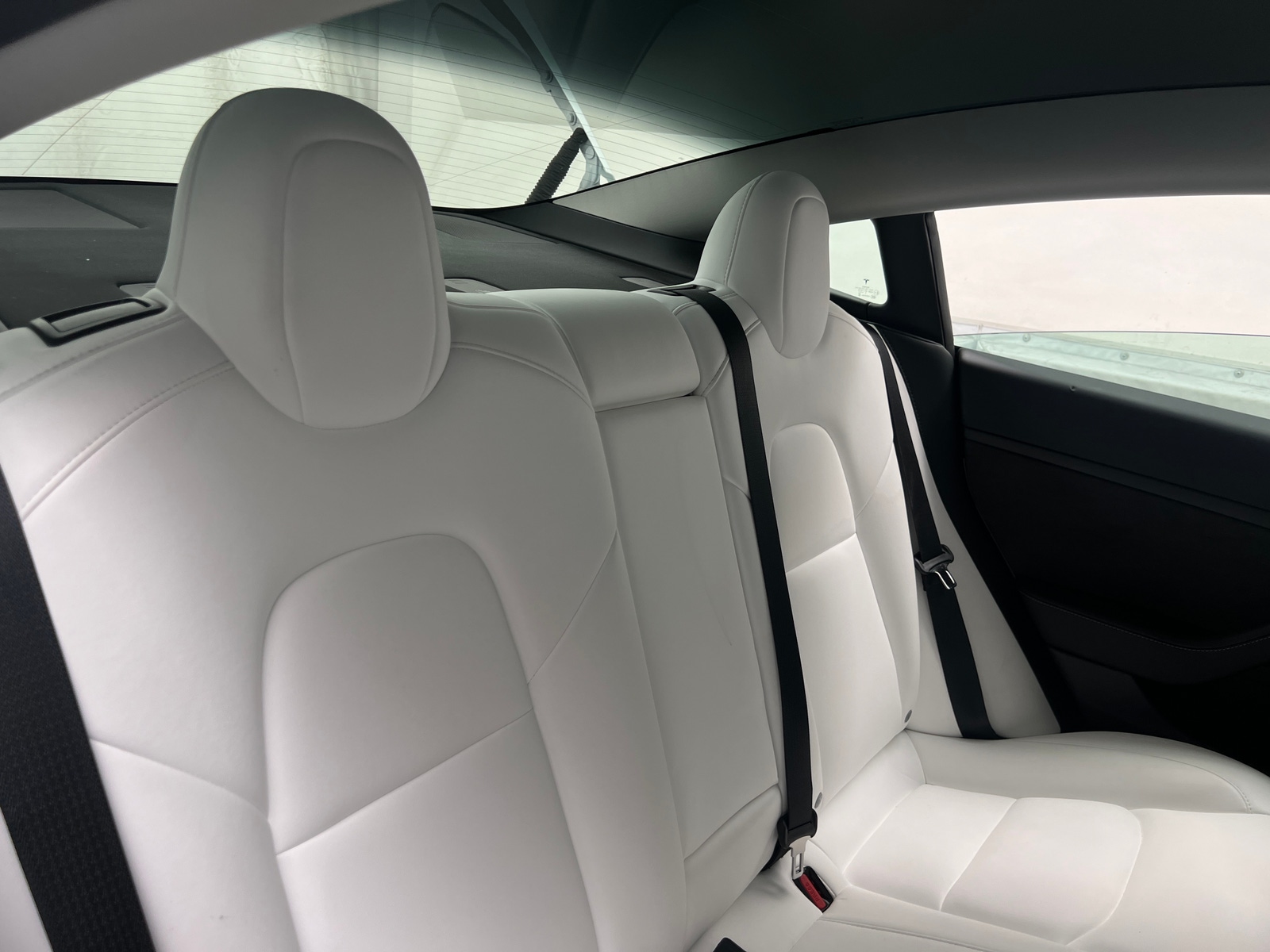 Thumbnail: 2022 Tesla Model 3 - 5