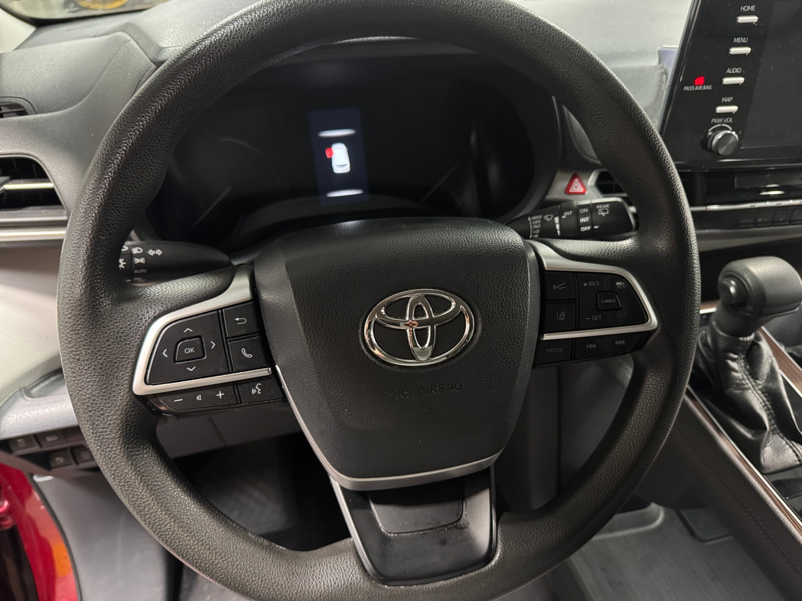 Thumbnail: 2021 Toyota Sienna - 5