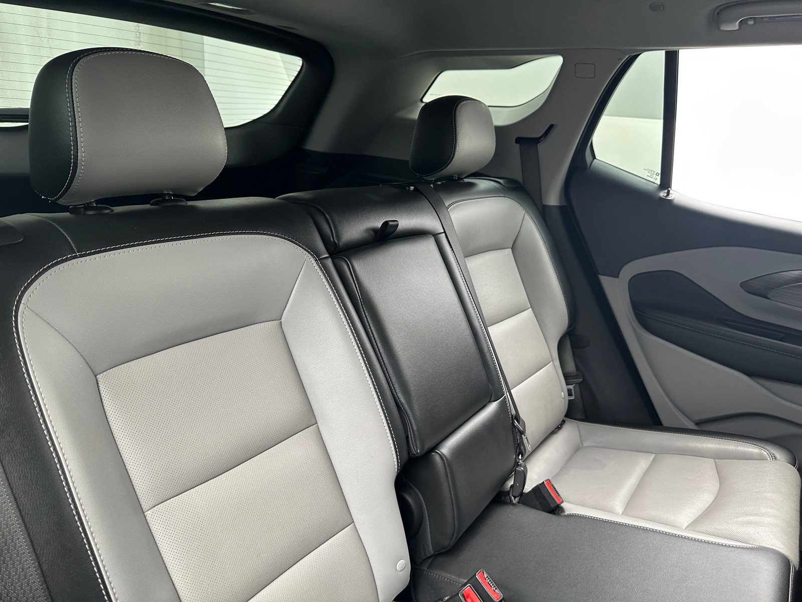 Thumbnail: 2023 GMC Terrain - 5